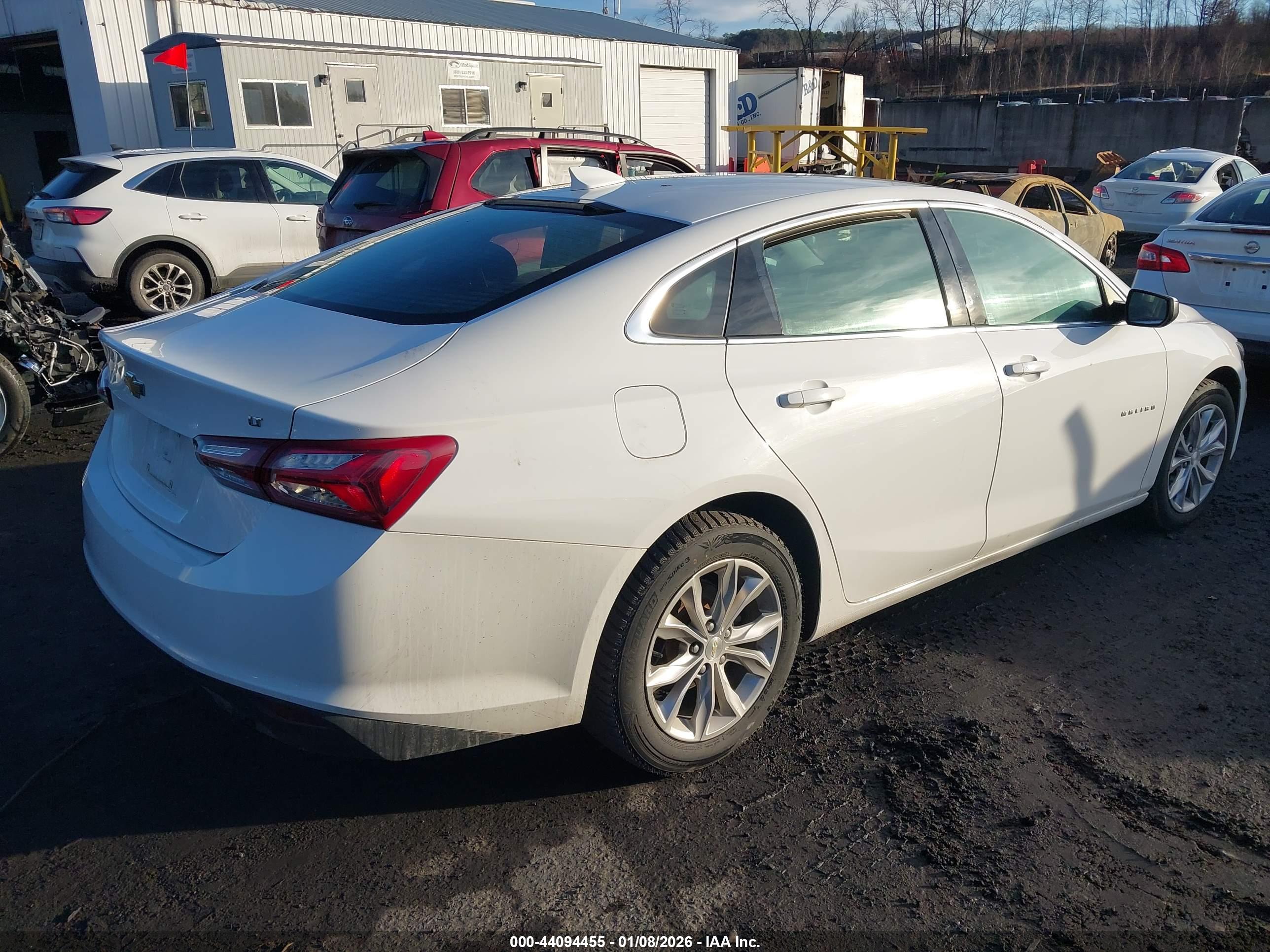 CHEVROLET MALIBU image 4