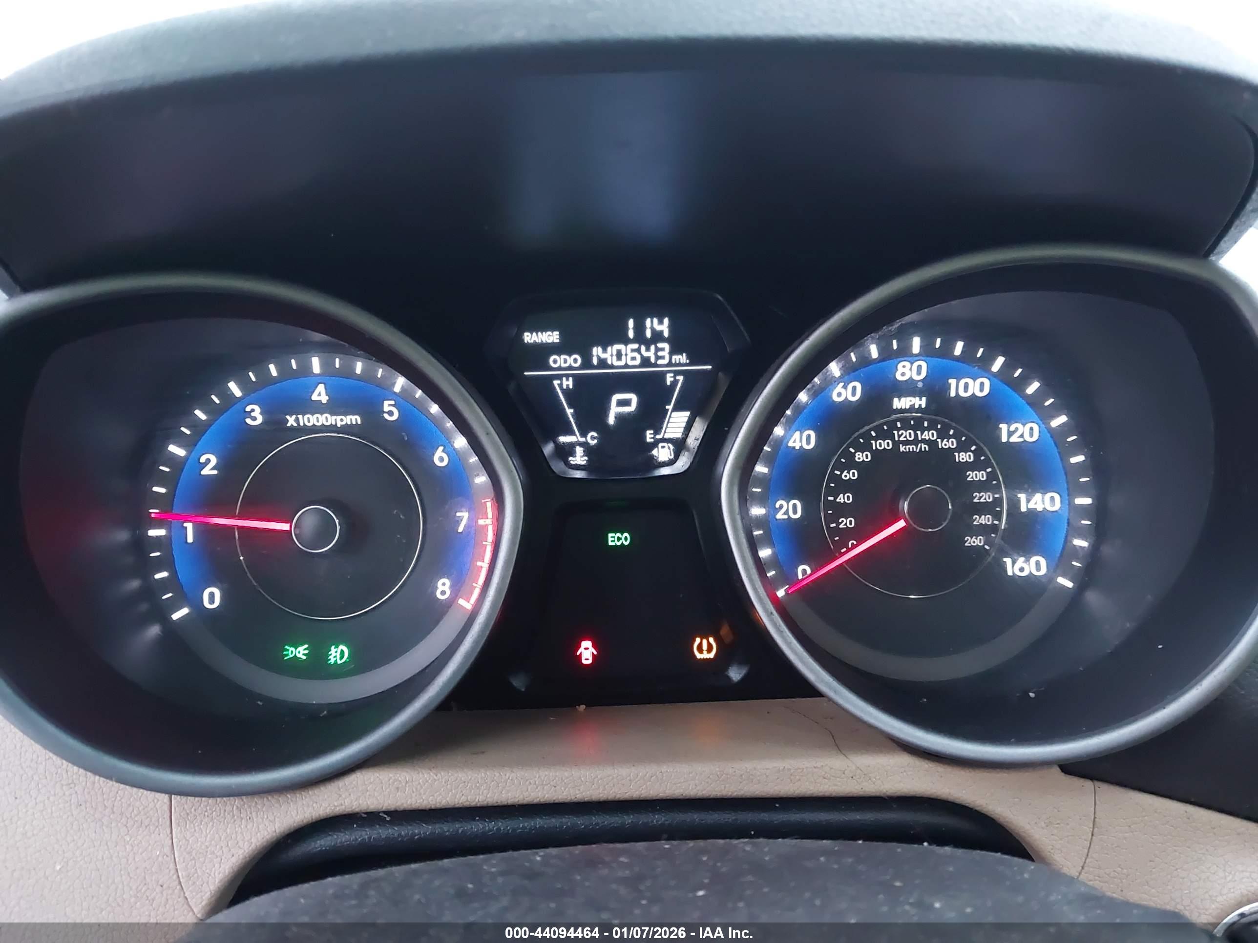 HYUNDAI ELANTRA image 7