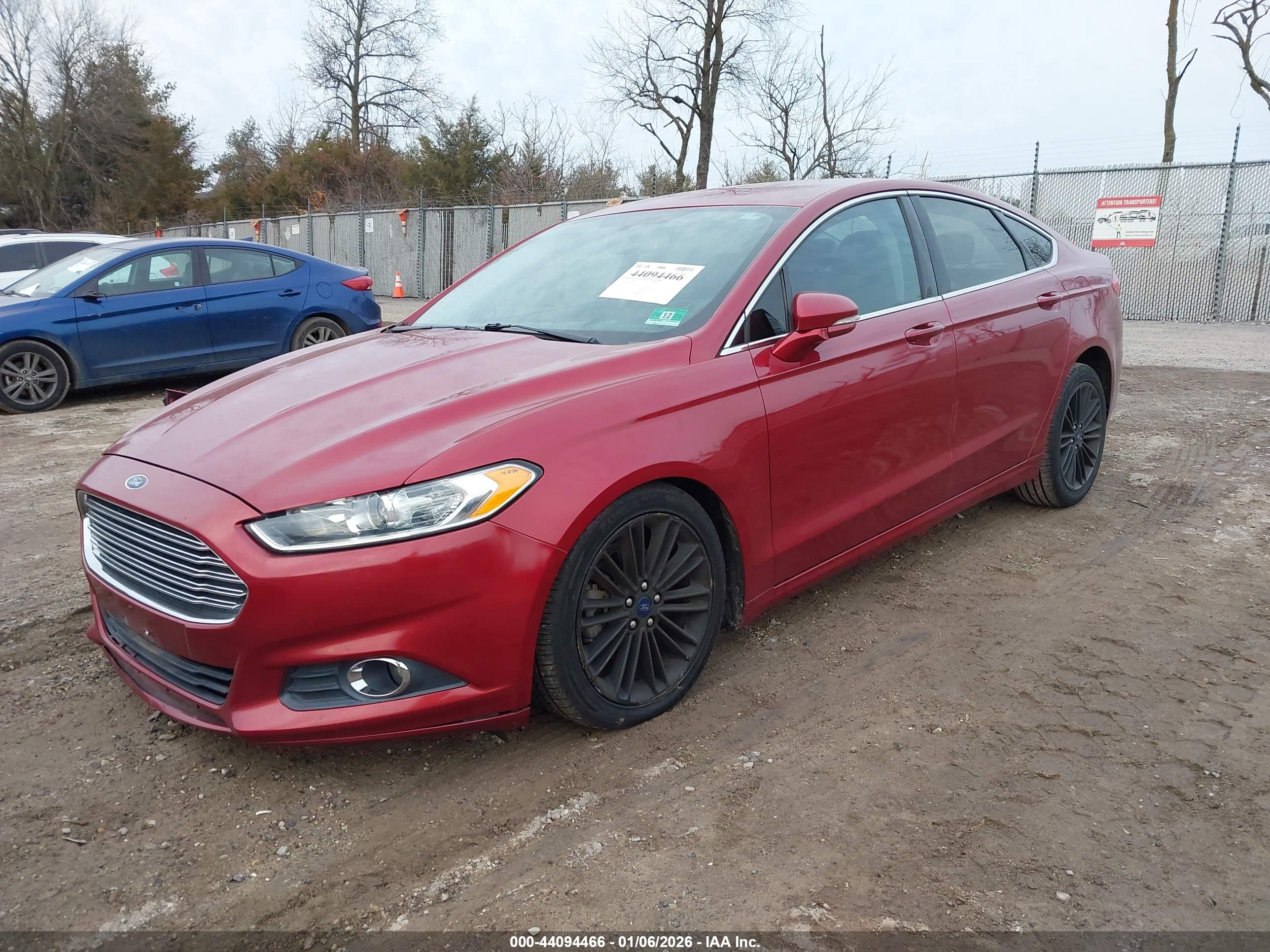 FORD FUSION image 2