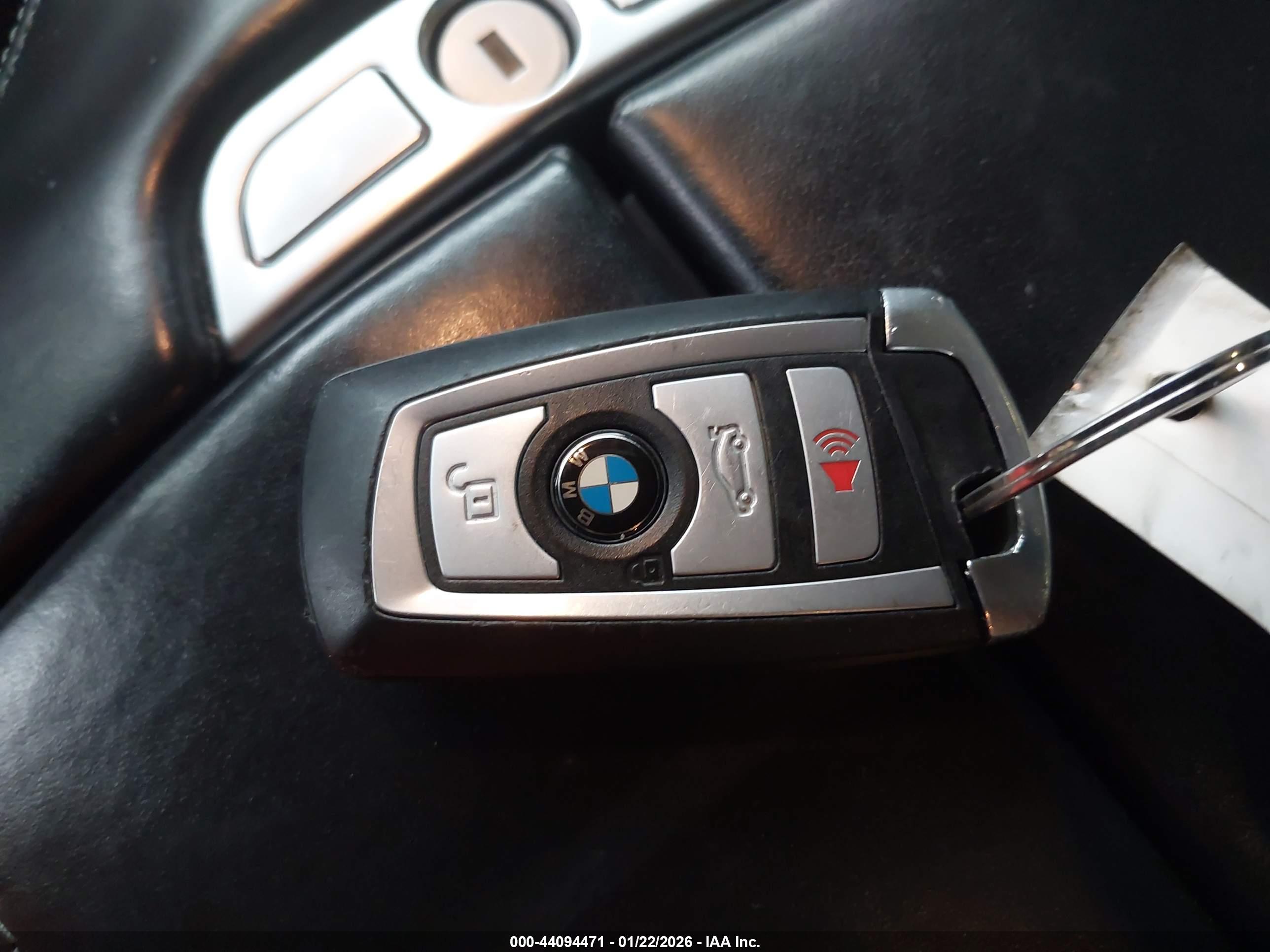BMW 650I image 11