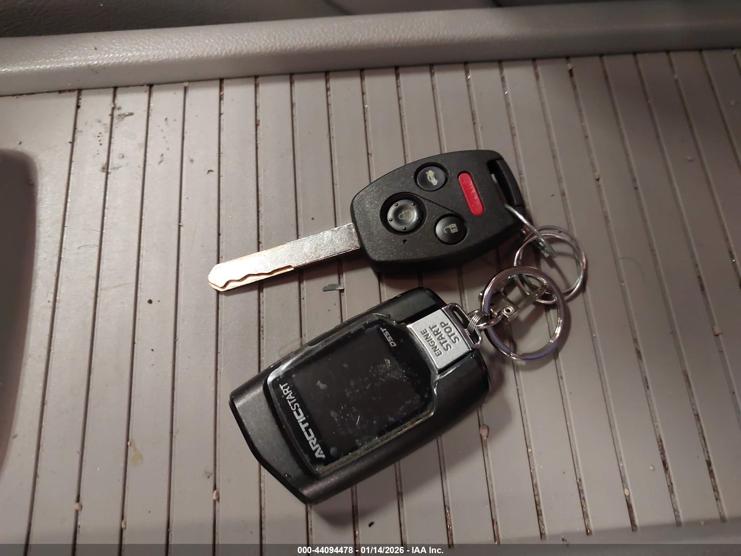 HONDA CR-V image 11
