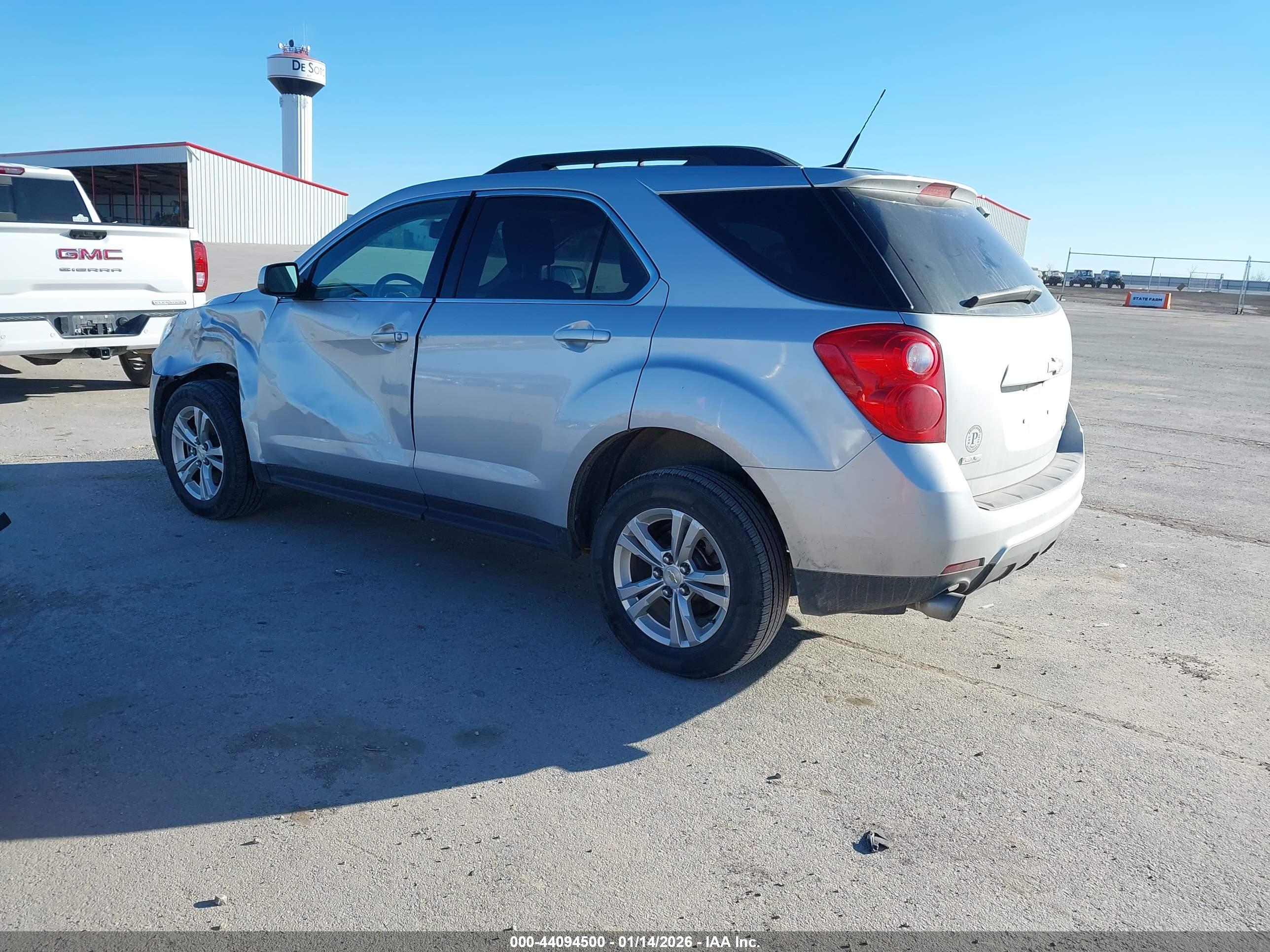 CHEVROLET EQUINOX image 3