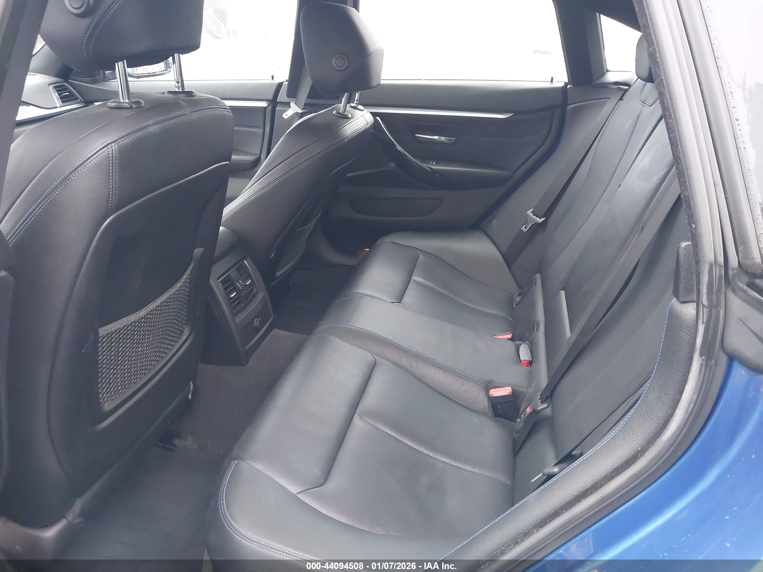 BMW 430I image 8