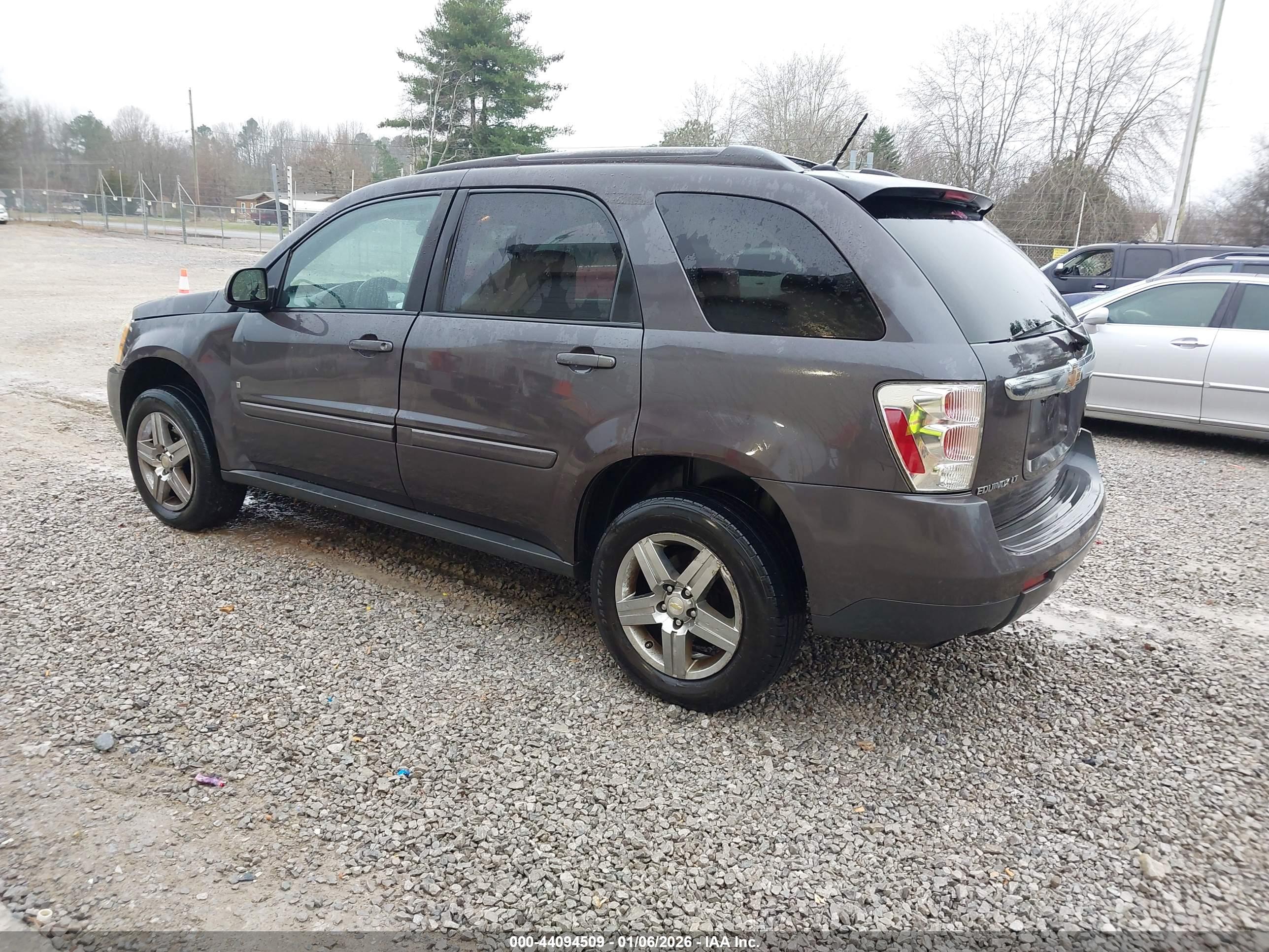 CHEVROLET EQUINOX image 3