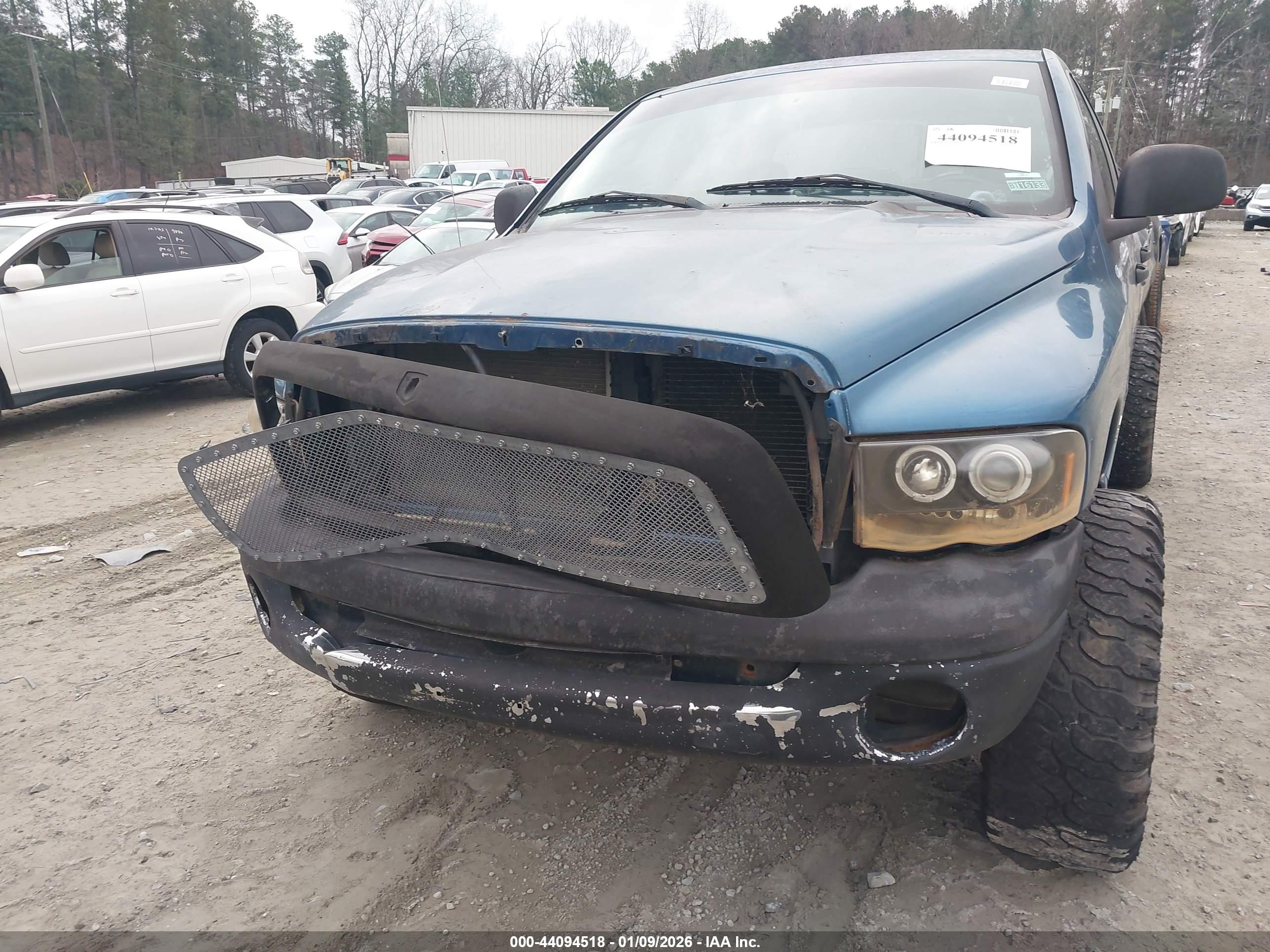 DODGE RAM image 6