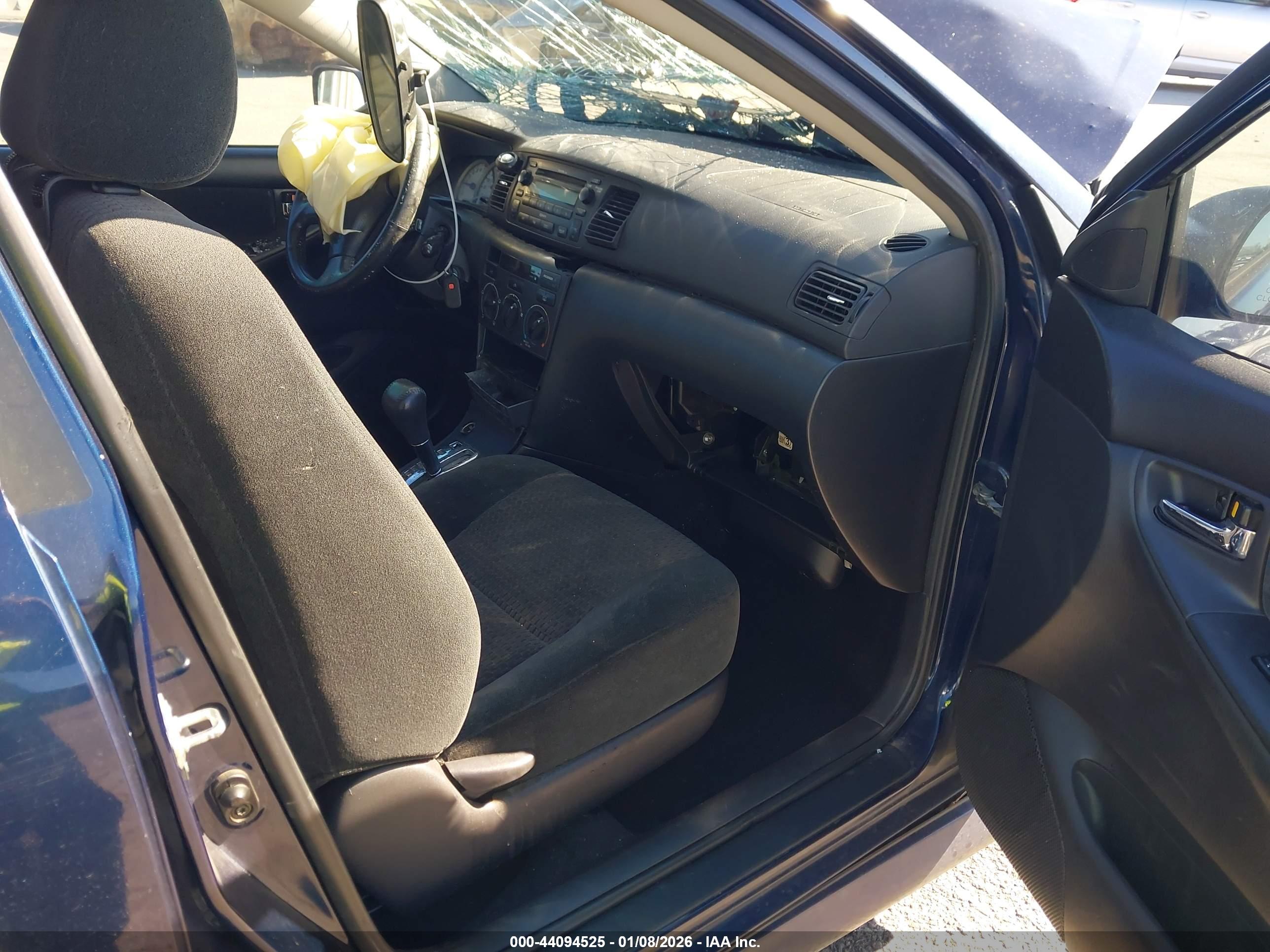 TOYOTA COROLLA image 5
