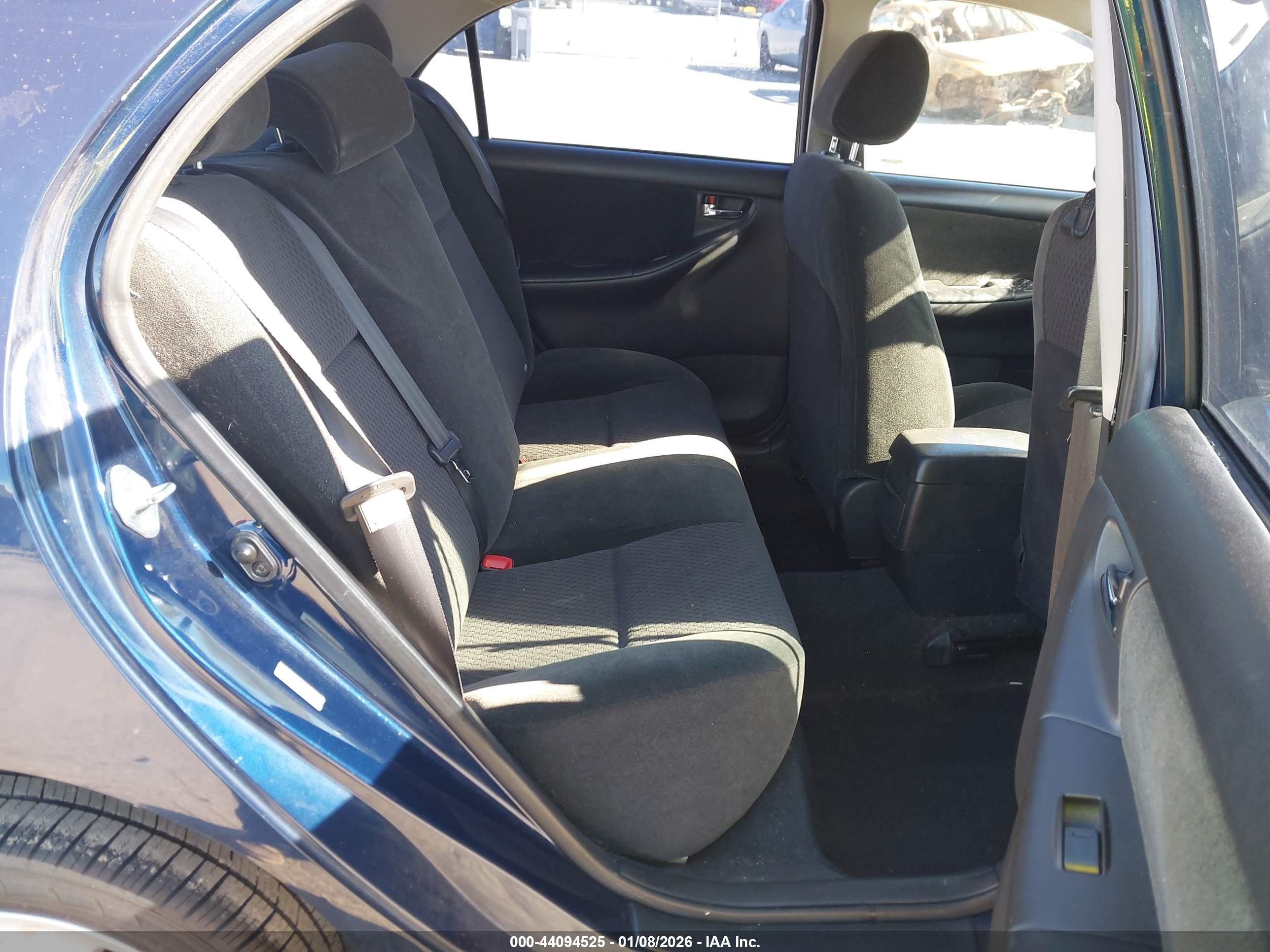 TOYOTA COROLLA image 8