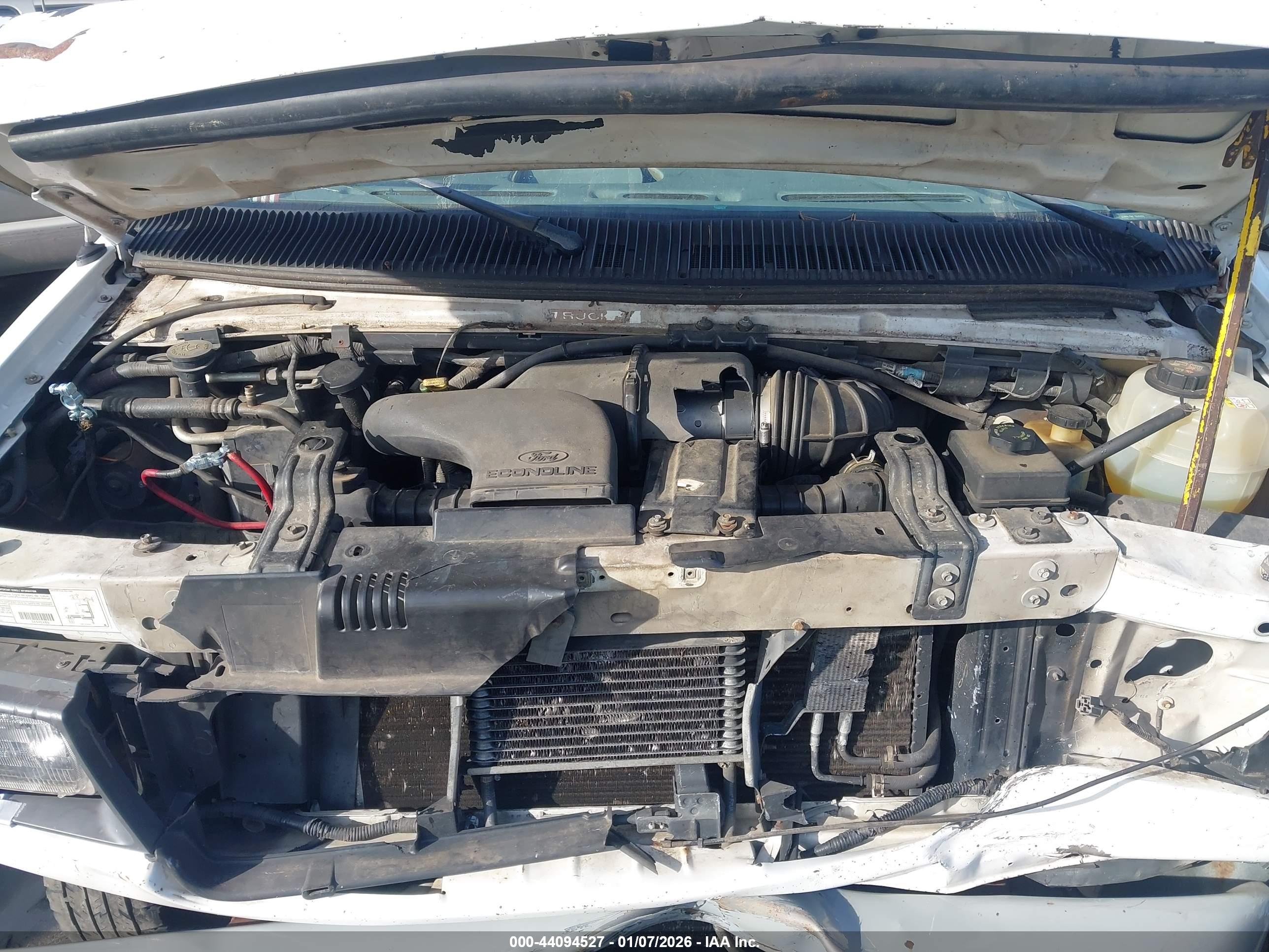 FORD E-250 image 10