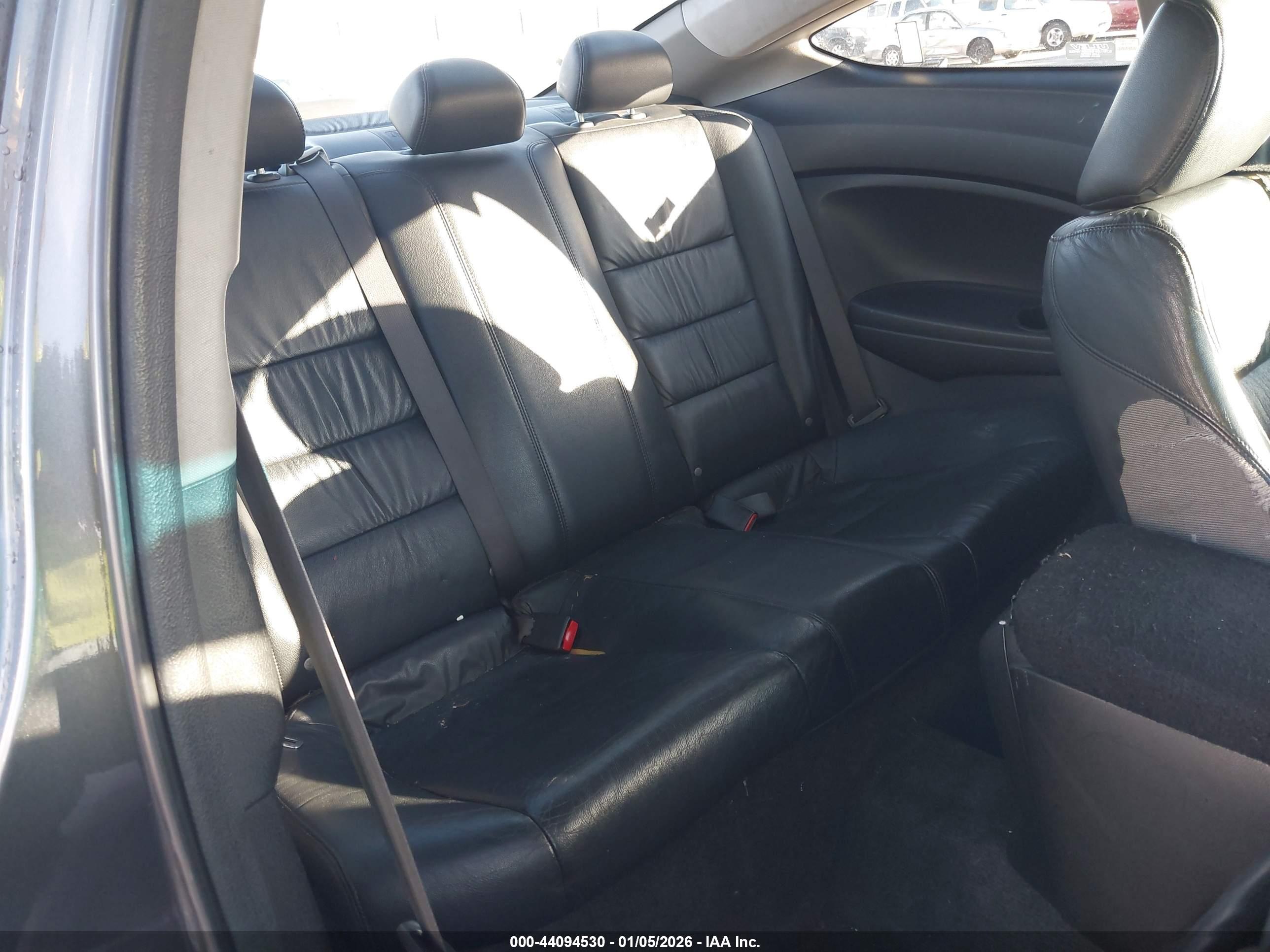 HONDA ACCORD image 8