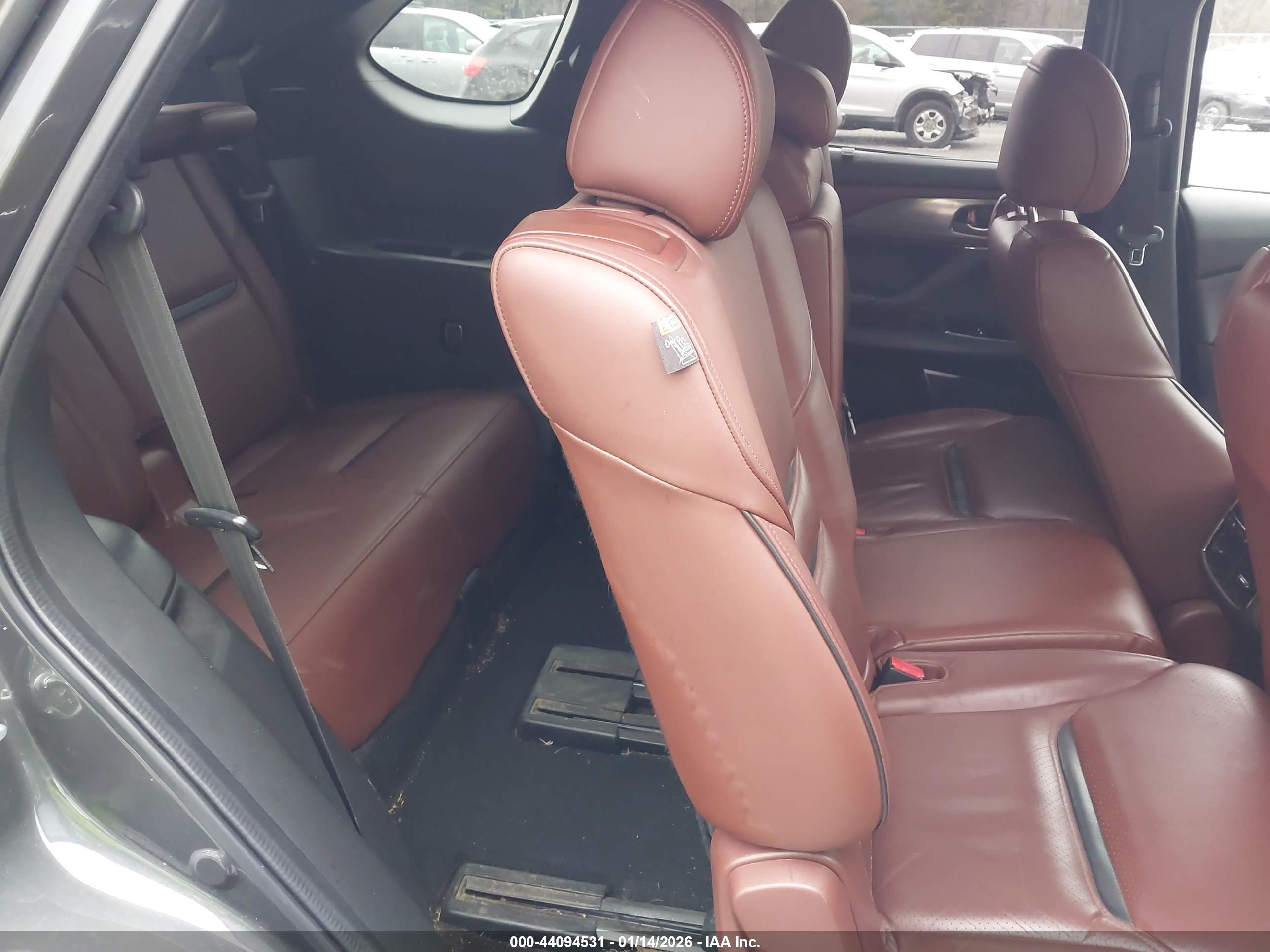MAZDA CX-9 image 8