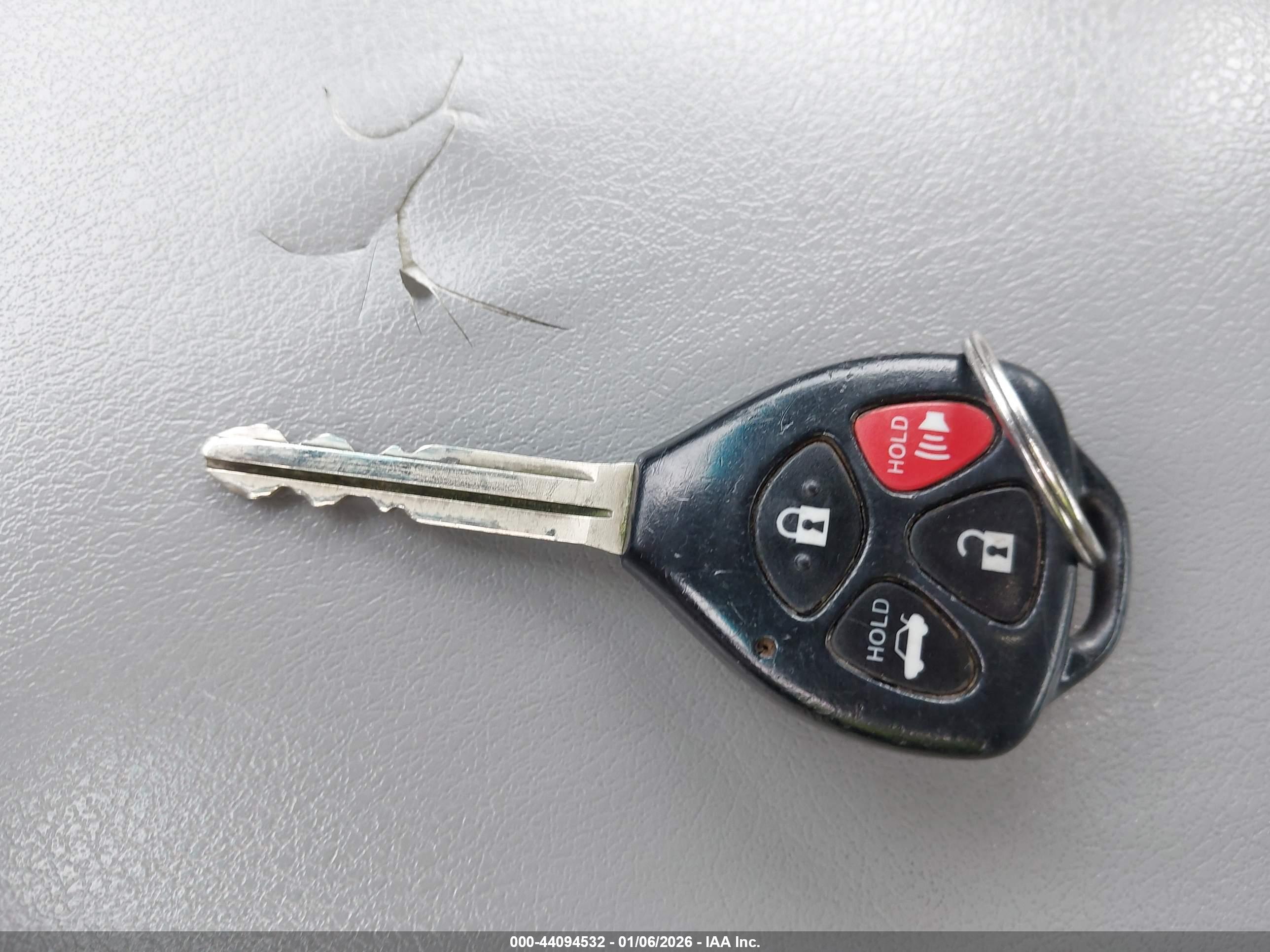 TOYOTA CAMRY image 11