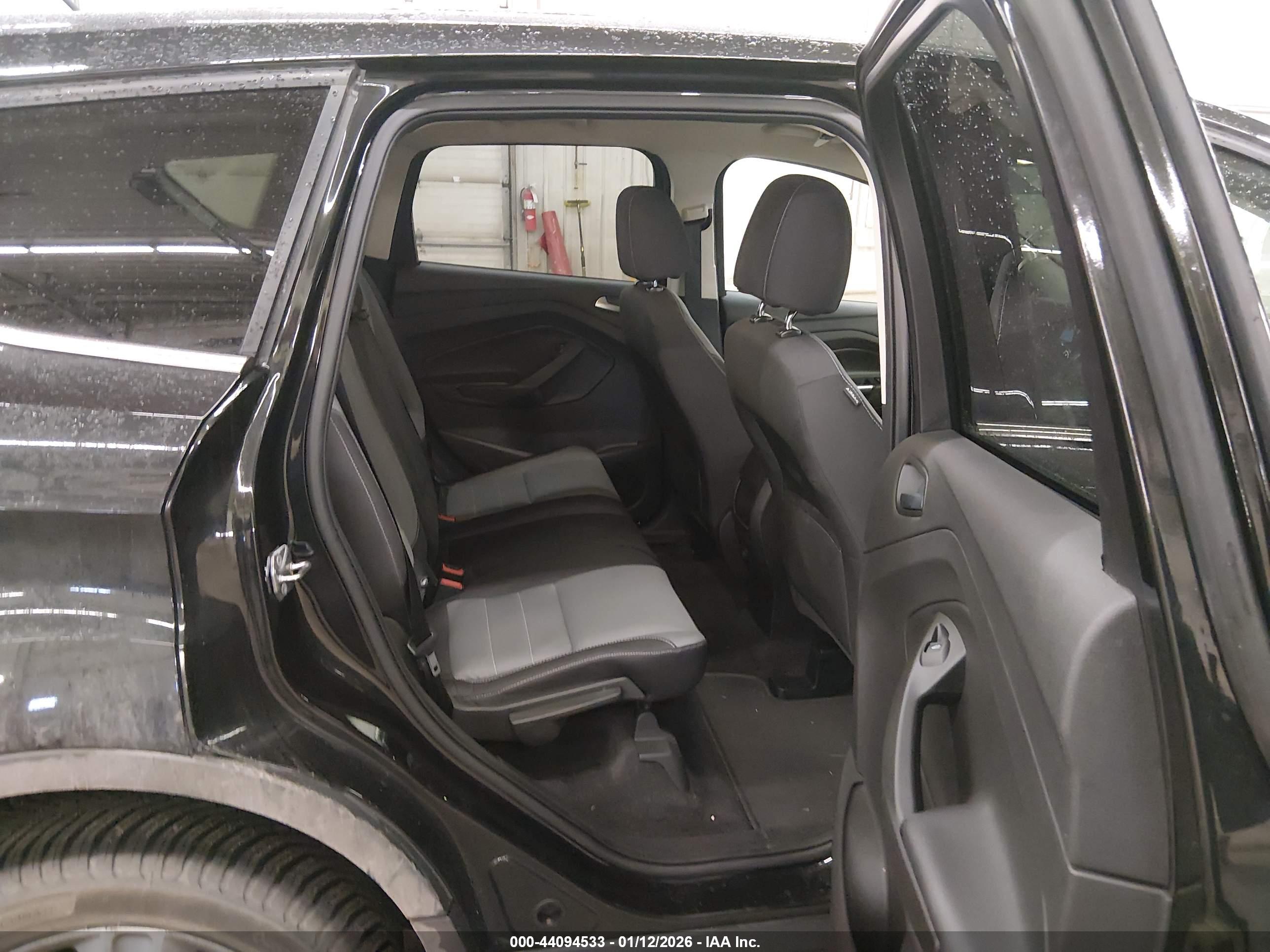 FORD ESCAPE image 8