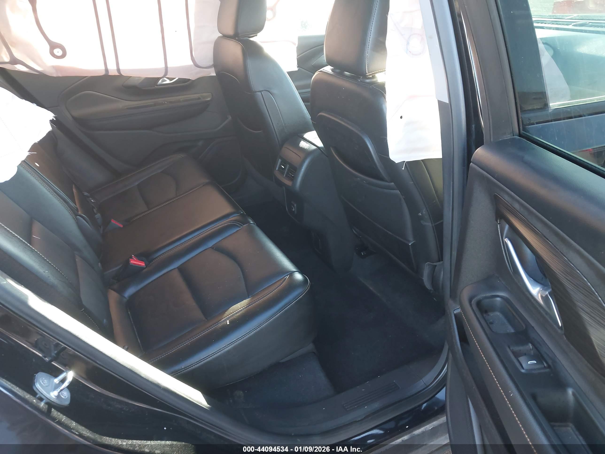GMC TERRAIN image 8