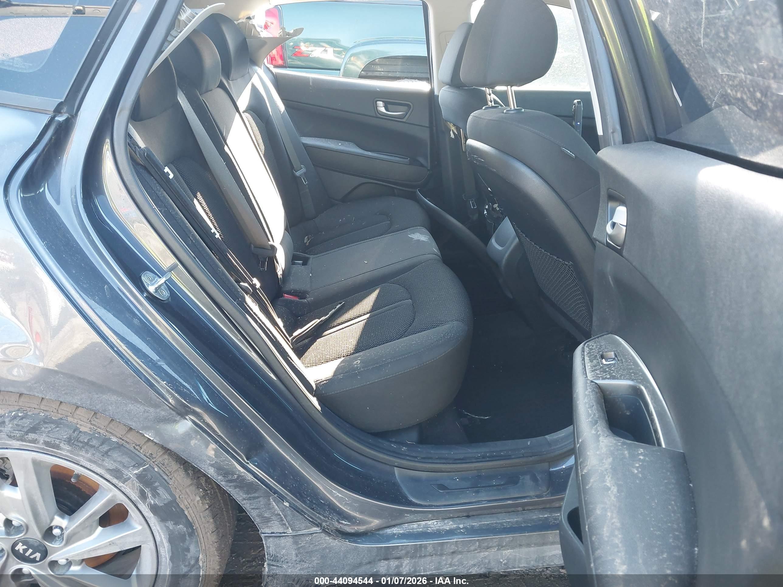 KIA OPTIMA image 8