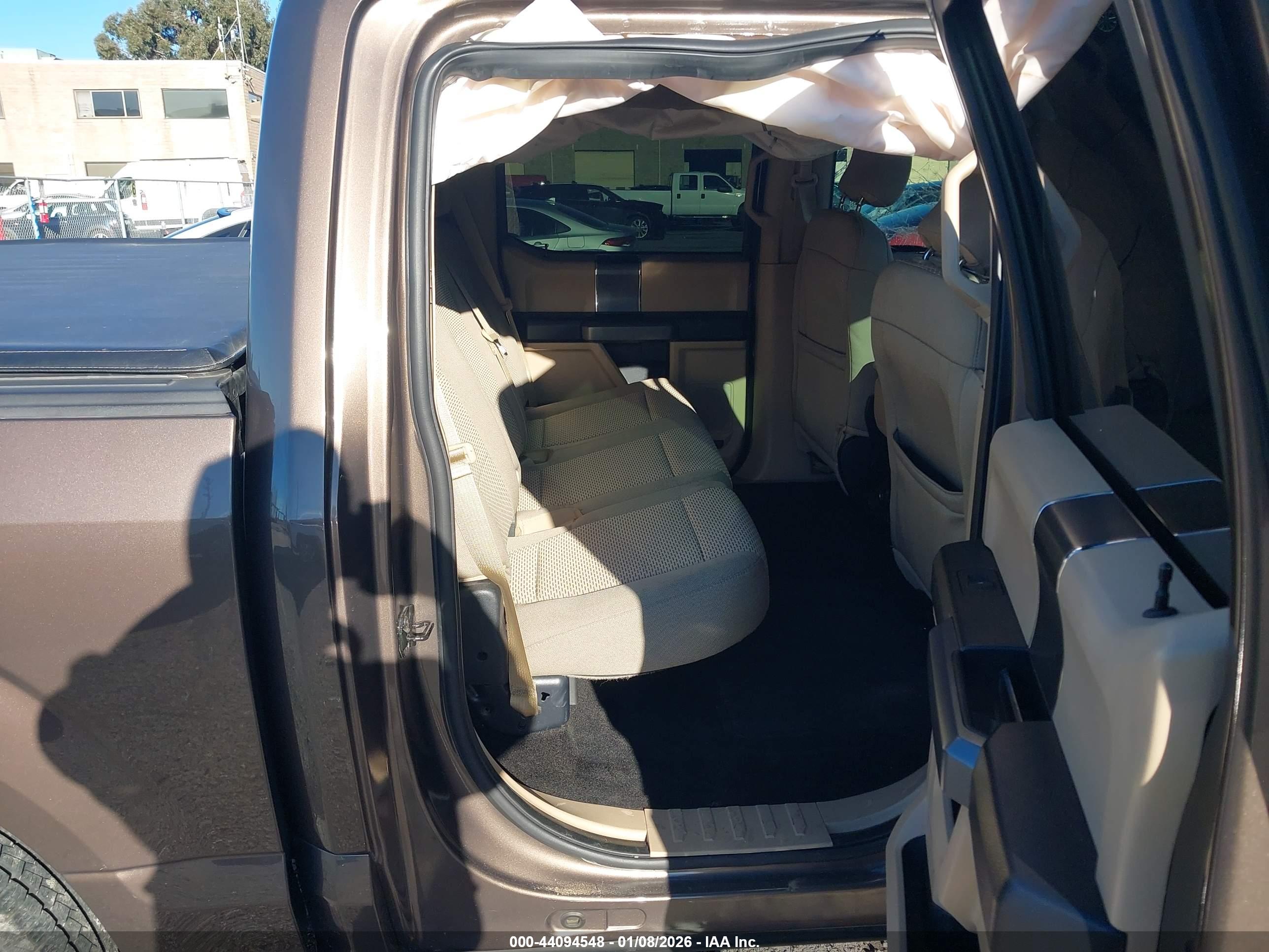 FORD F-150 image 8