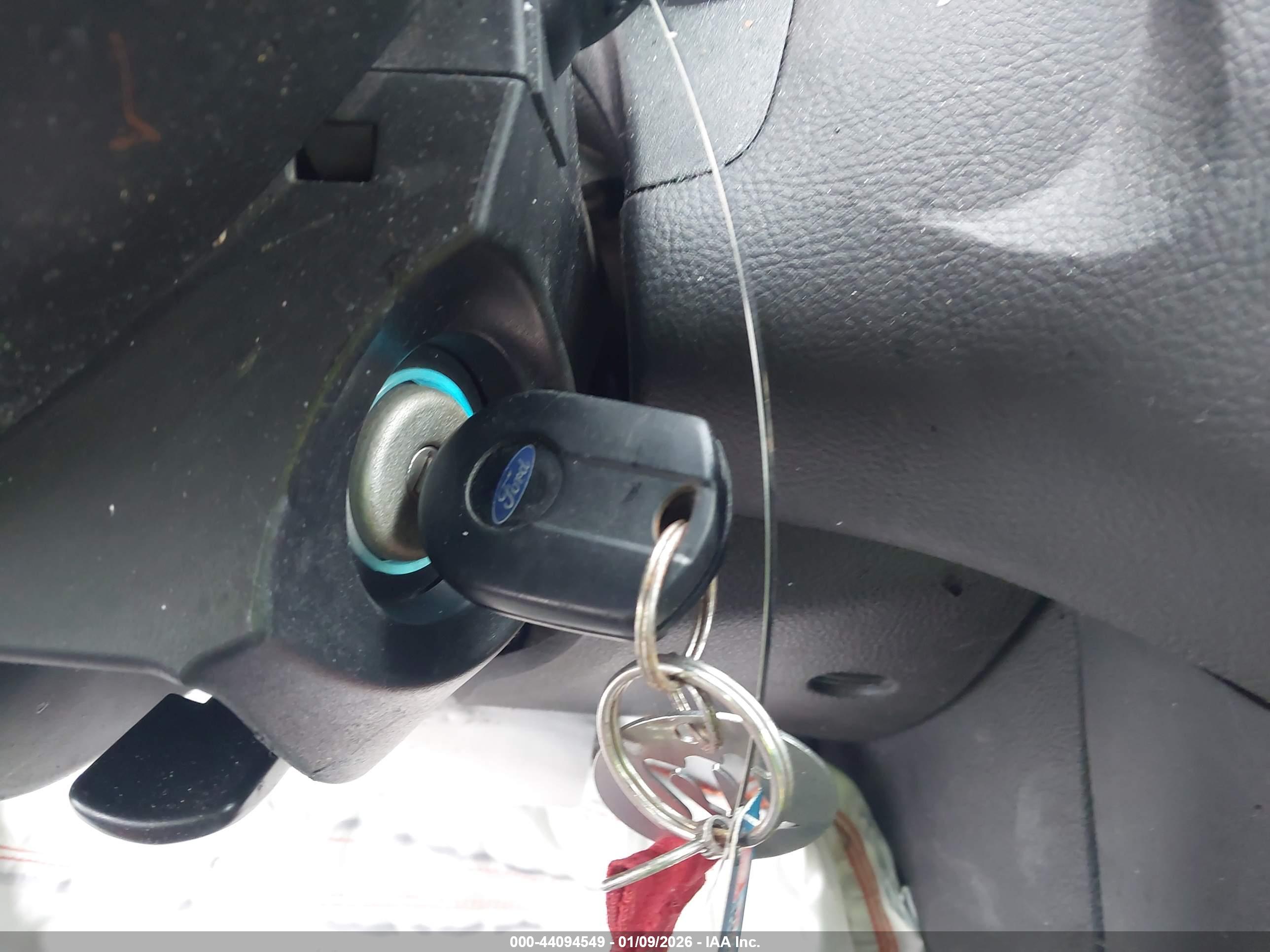 FORD FOCUS image 11