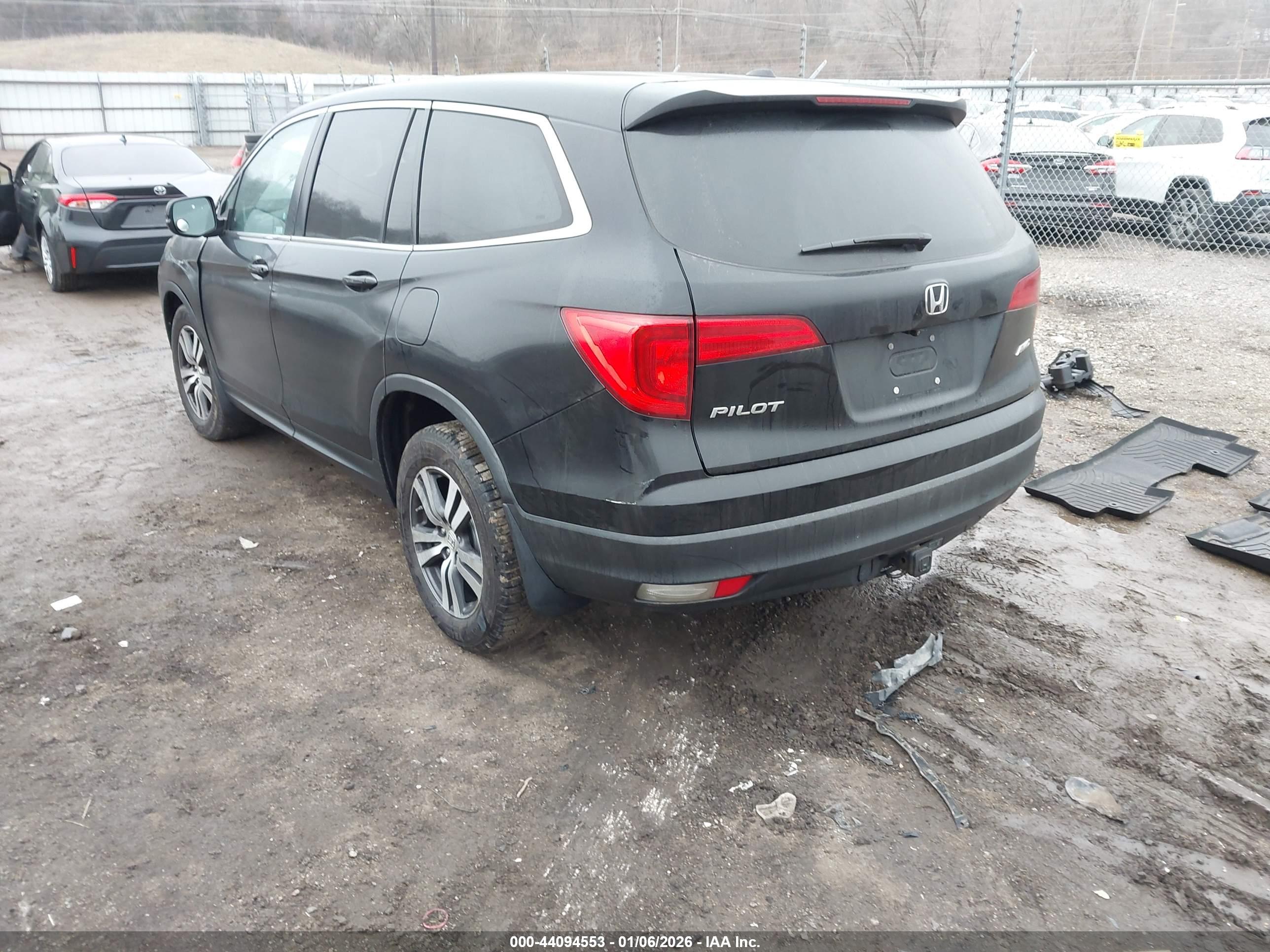 HONDA PILOT image 3