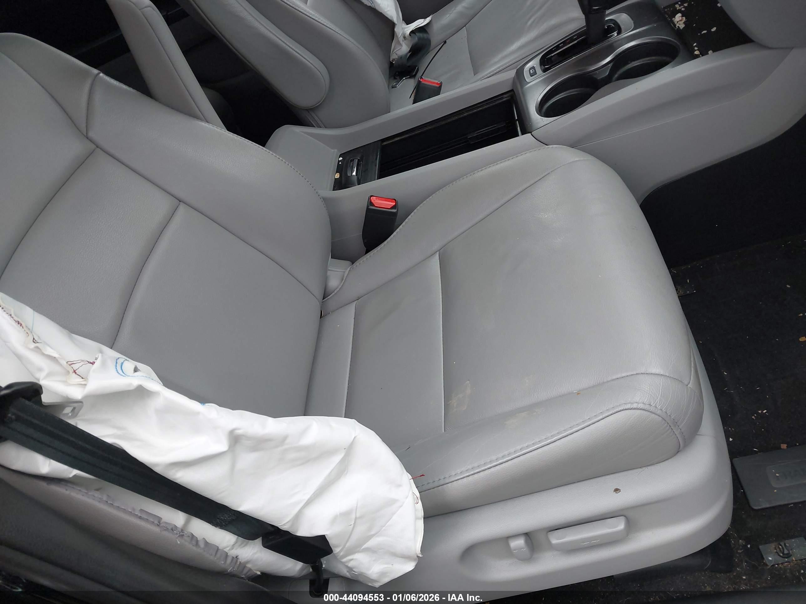 HONDA PILOT image 5