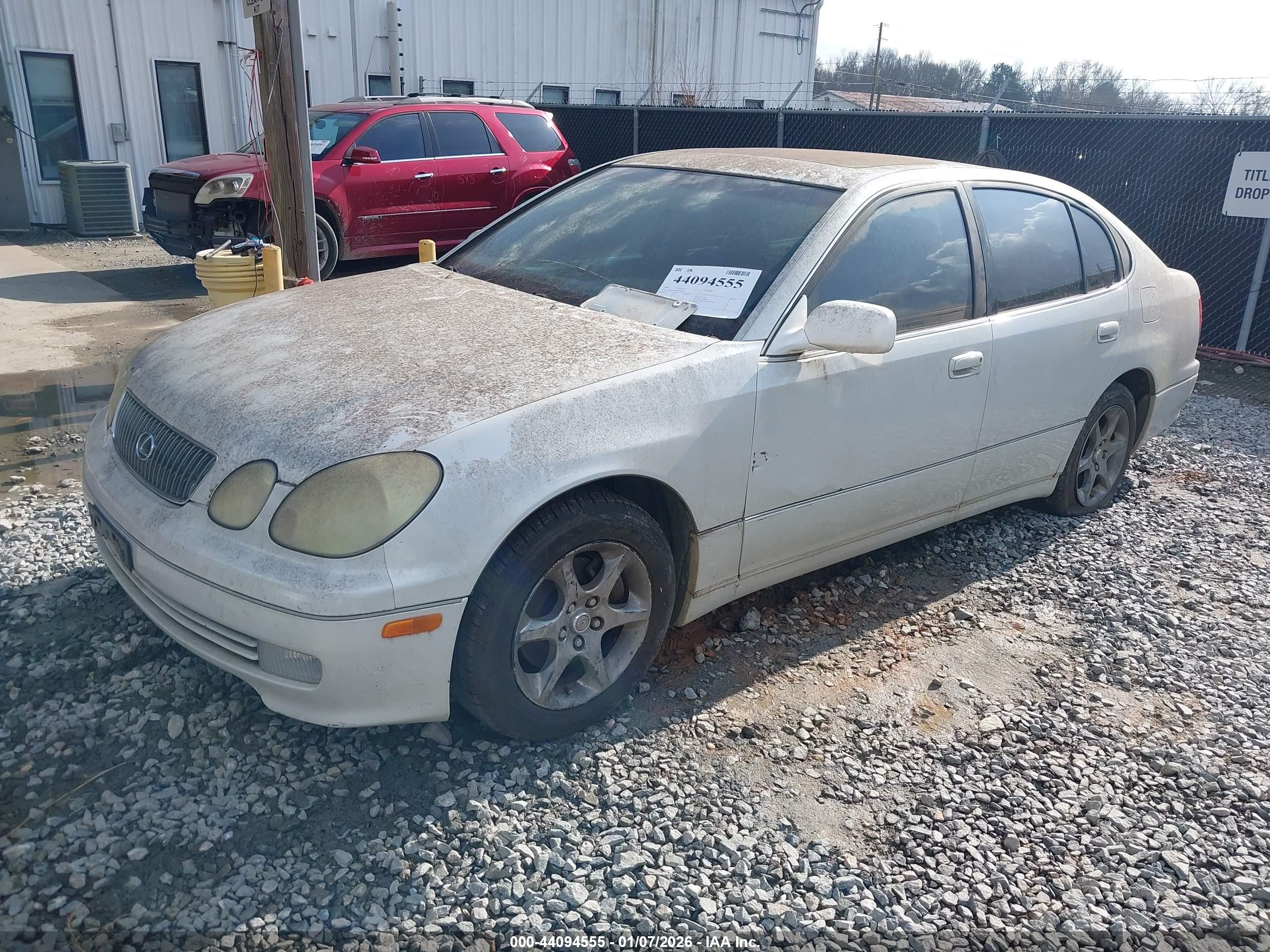 LEXUS GS image 2
