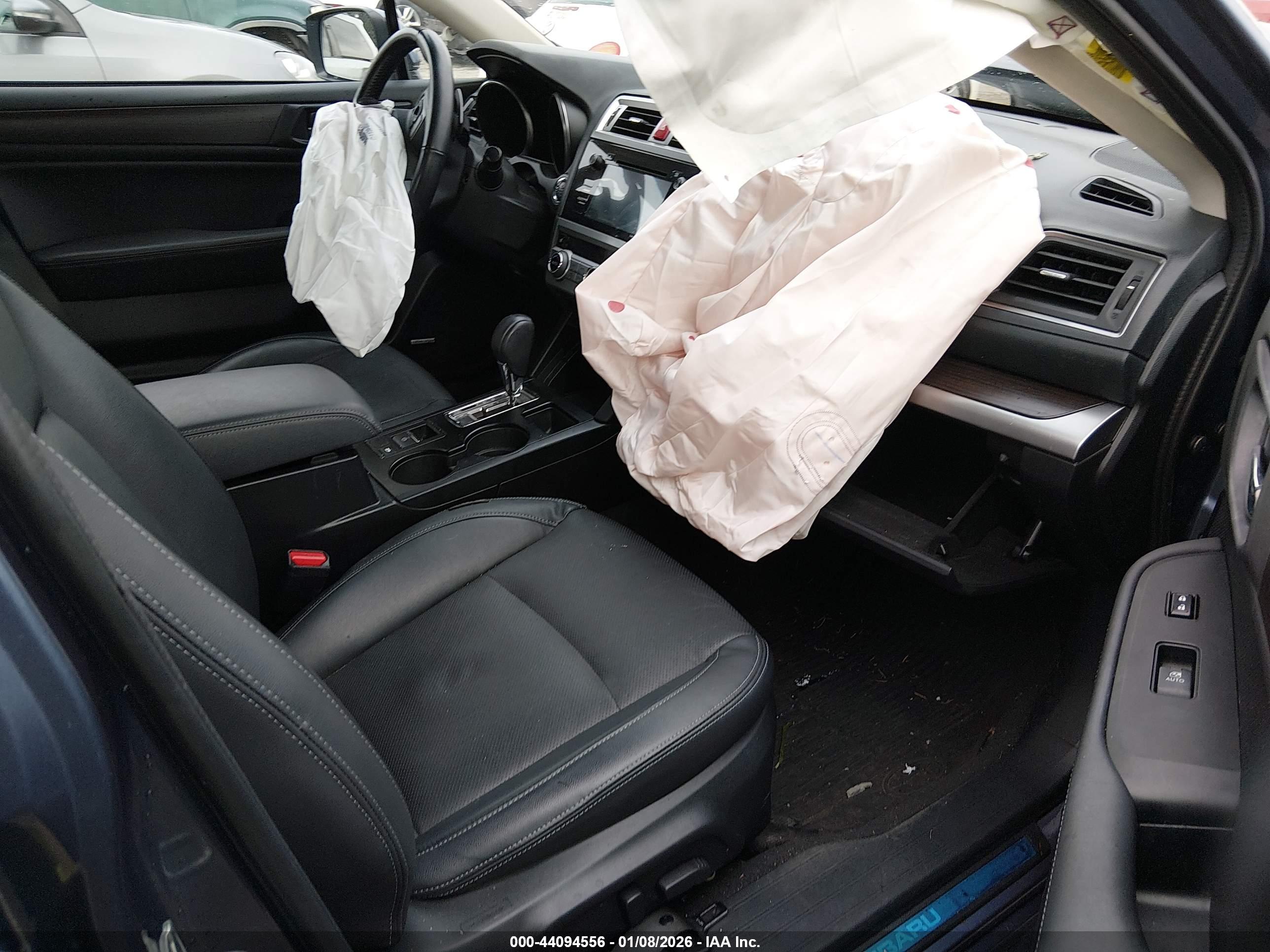 SUBARU LEGACY image 5