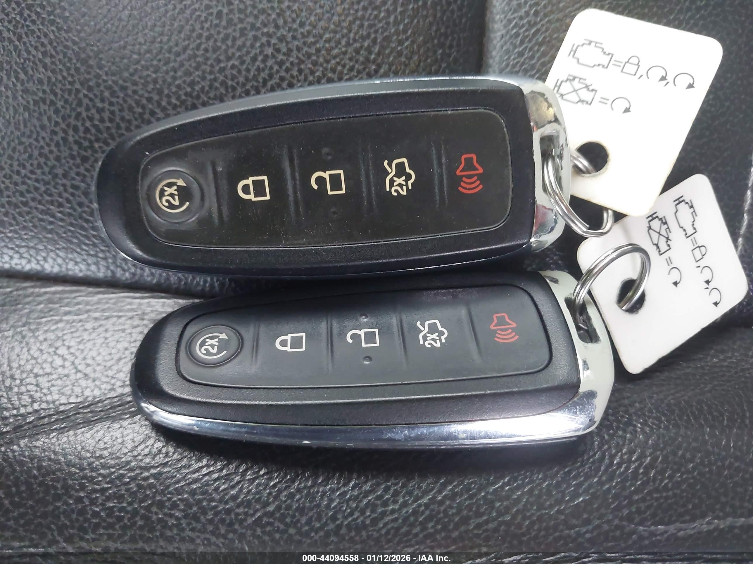 FORD ESCAPE image 11