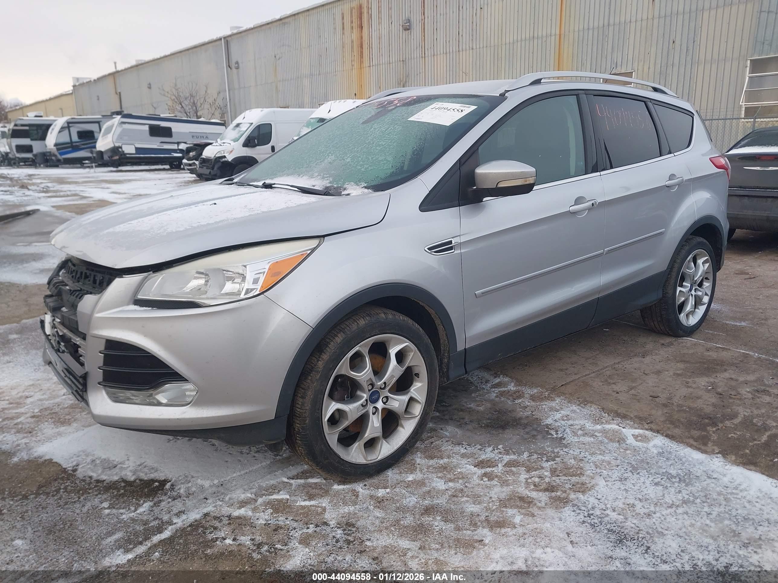 FORD ESCAPE image 2