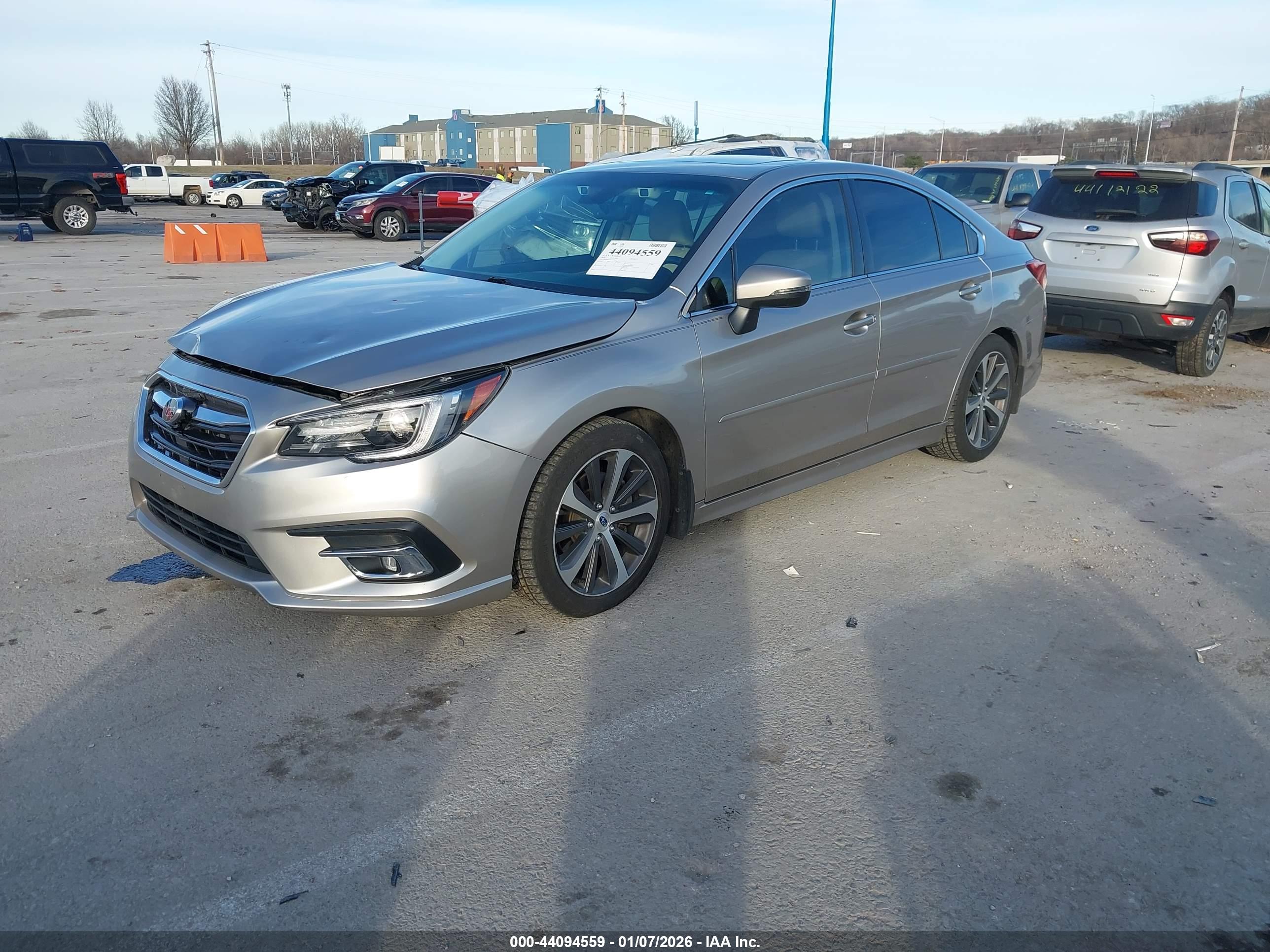 SUBARU LEGACY image 2