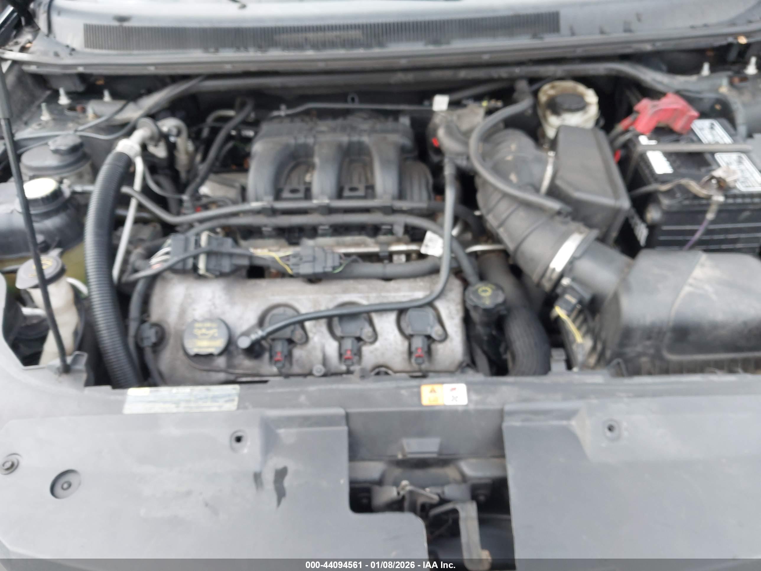 FORD TAURUS image 10