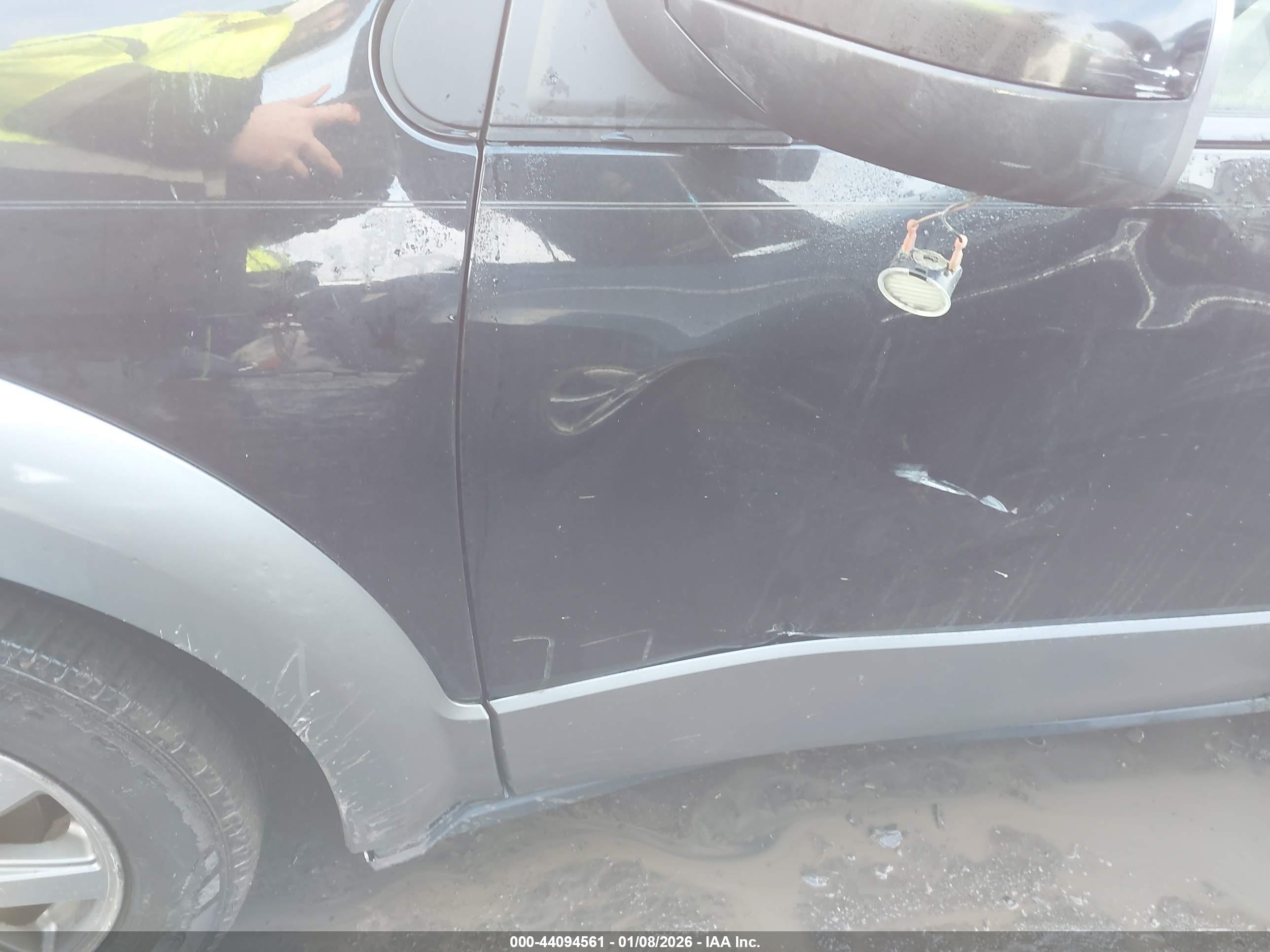 FORD TAURUS image 6