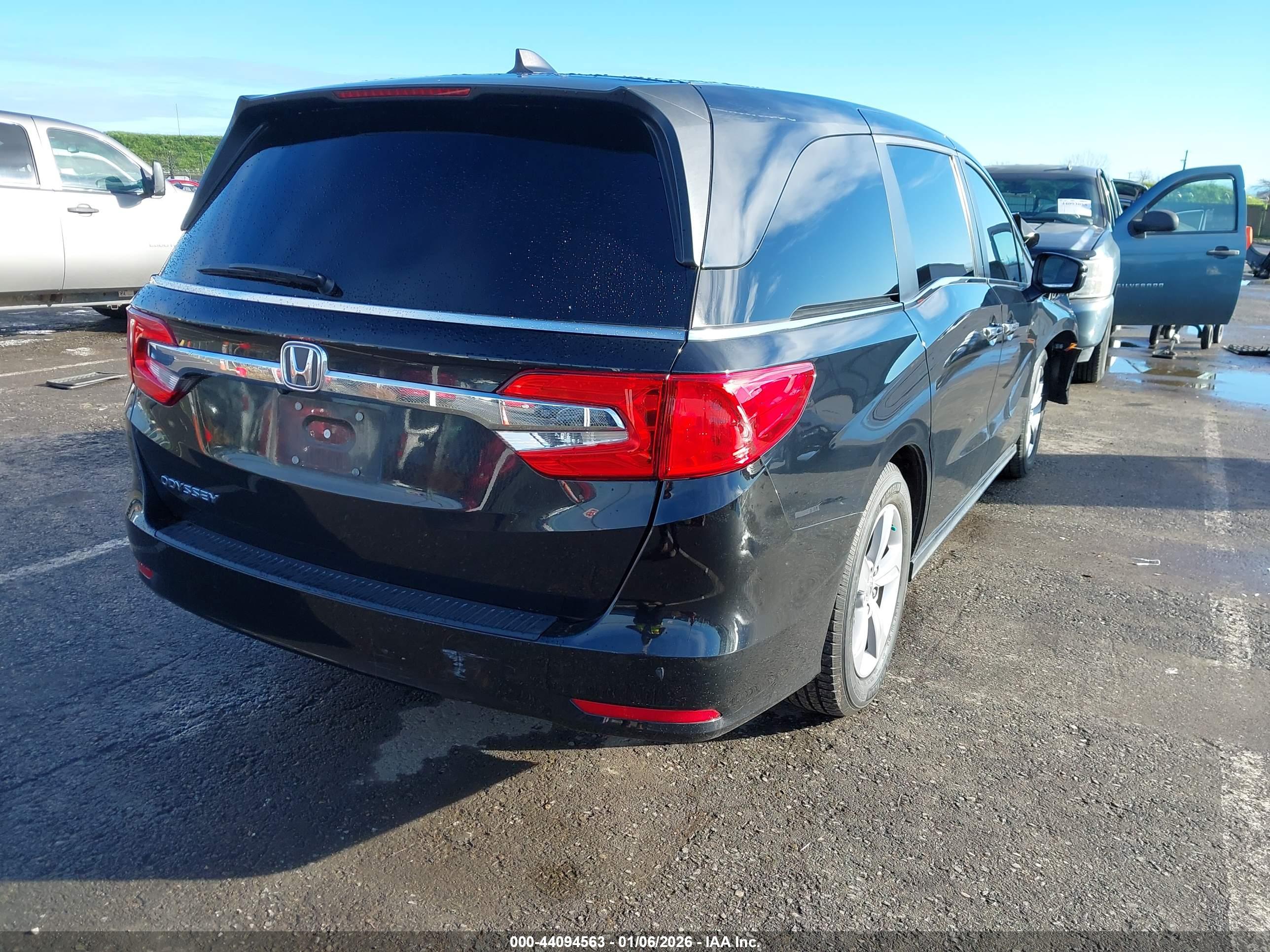 HONDA ODYSSEY image 4