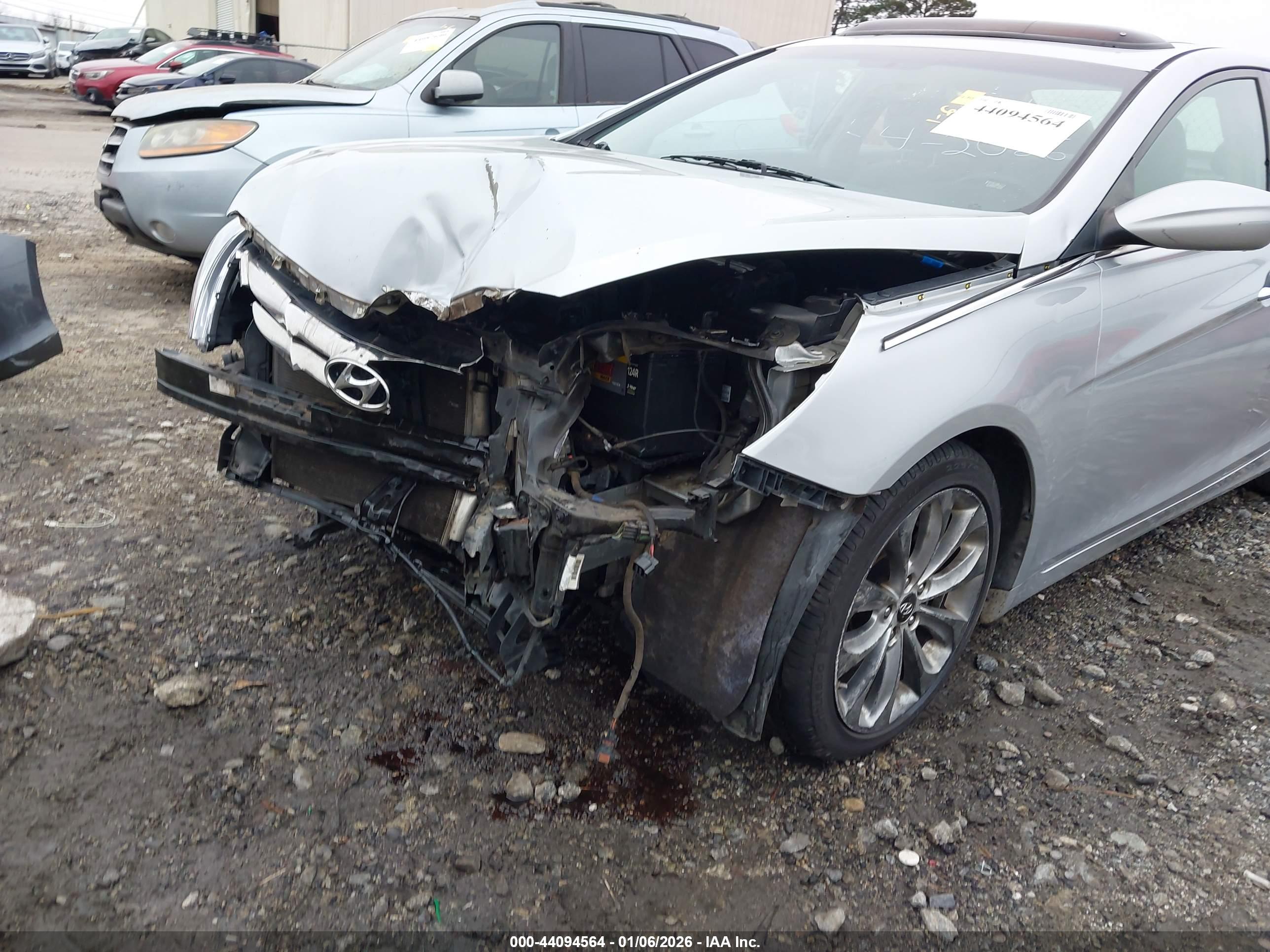HYUNDAI SONATA image 6