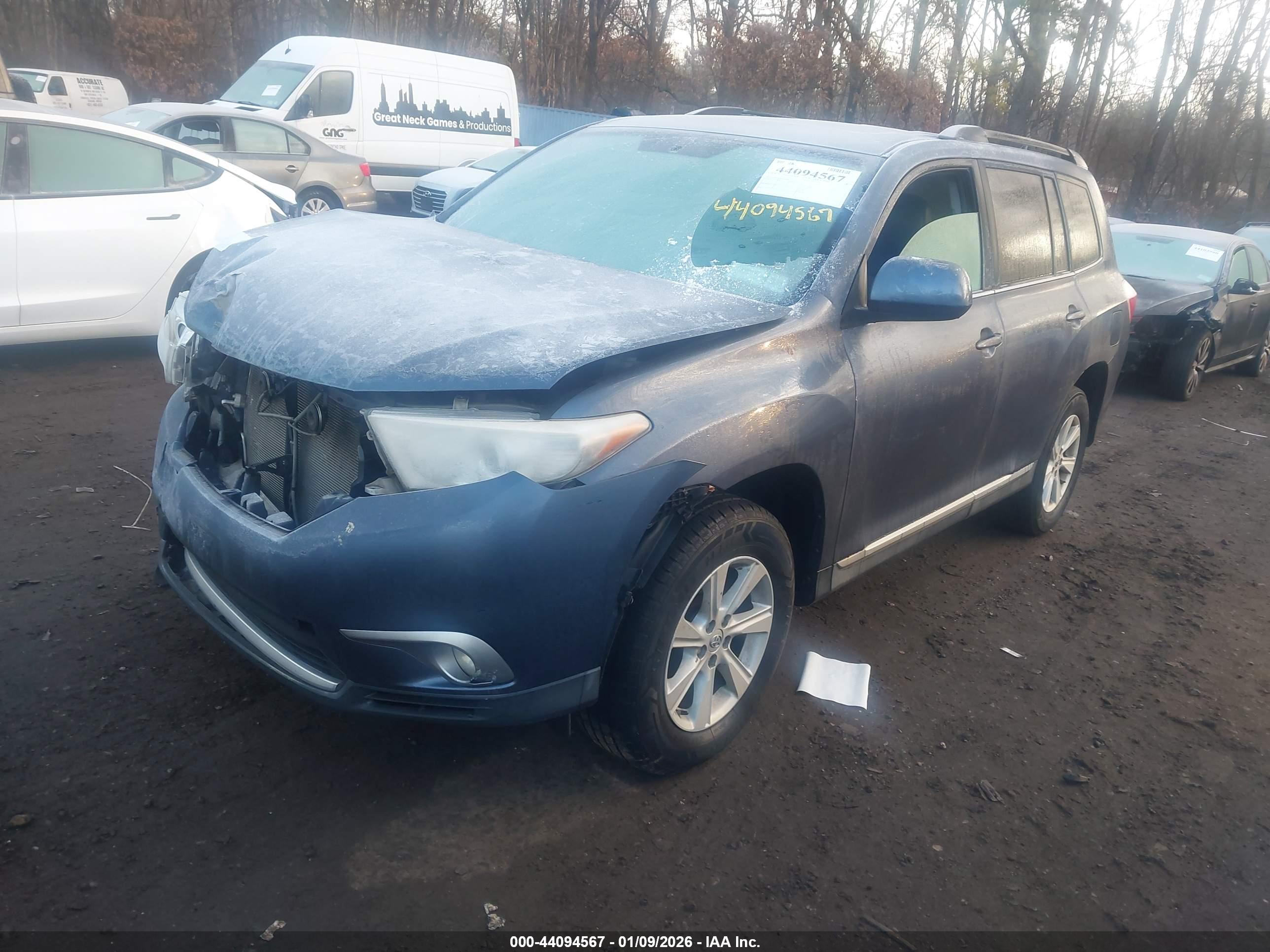 TOYOTA HIGHLANDER image 2