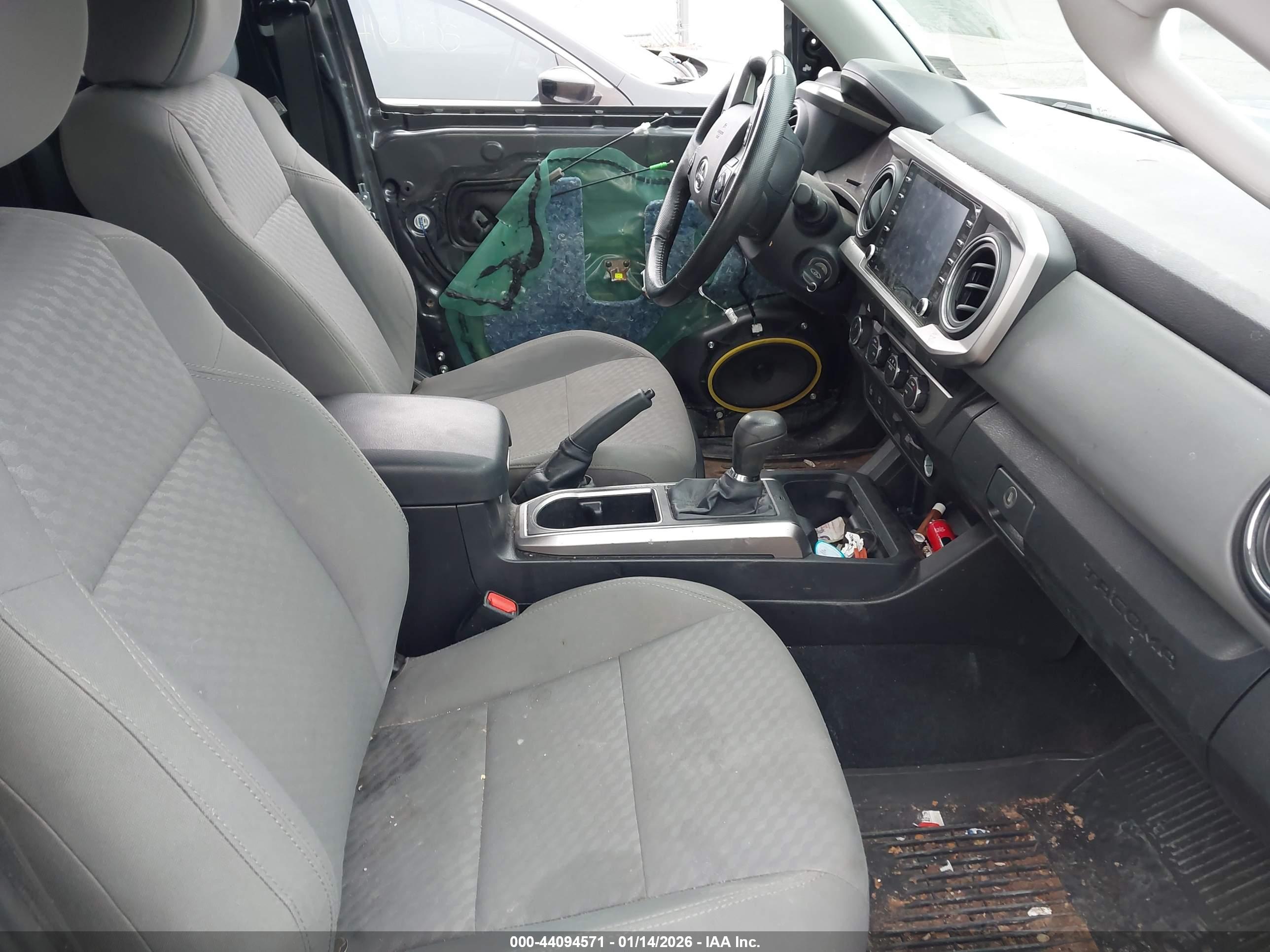 TOYOTA TACOMA image 5