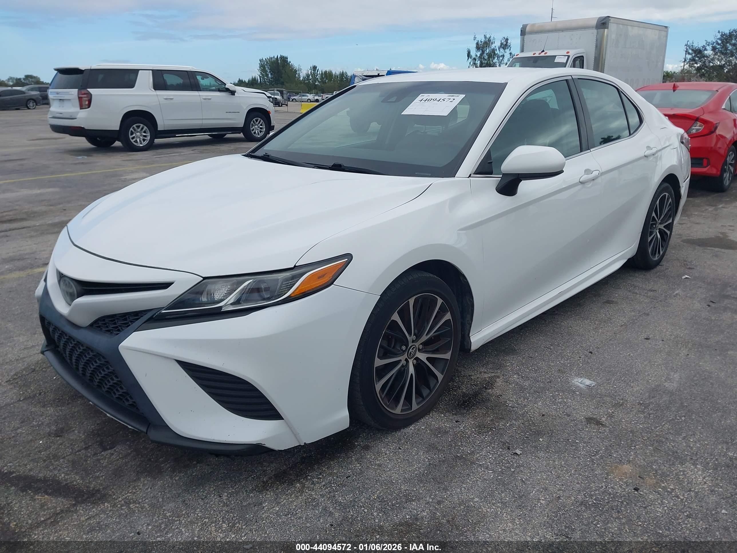 TOYOTA CAMRY image 2