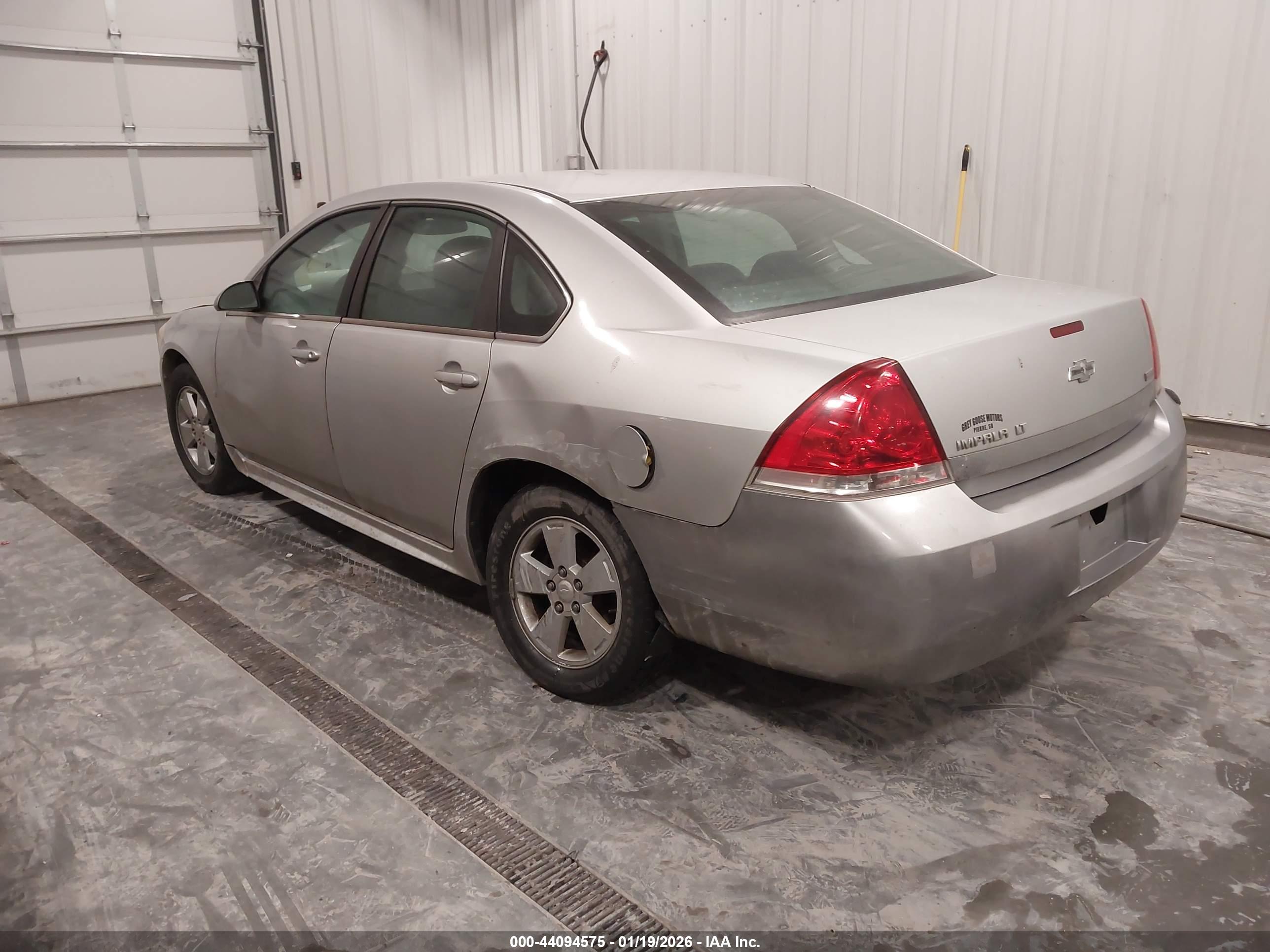 CHEVROLET IMPALA image 3