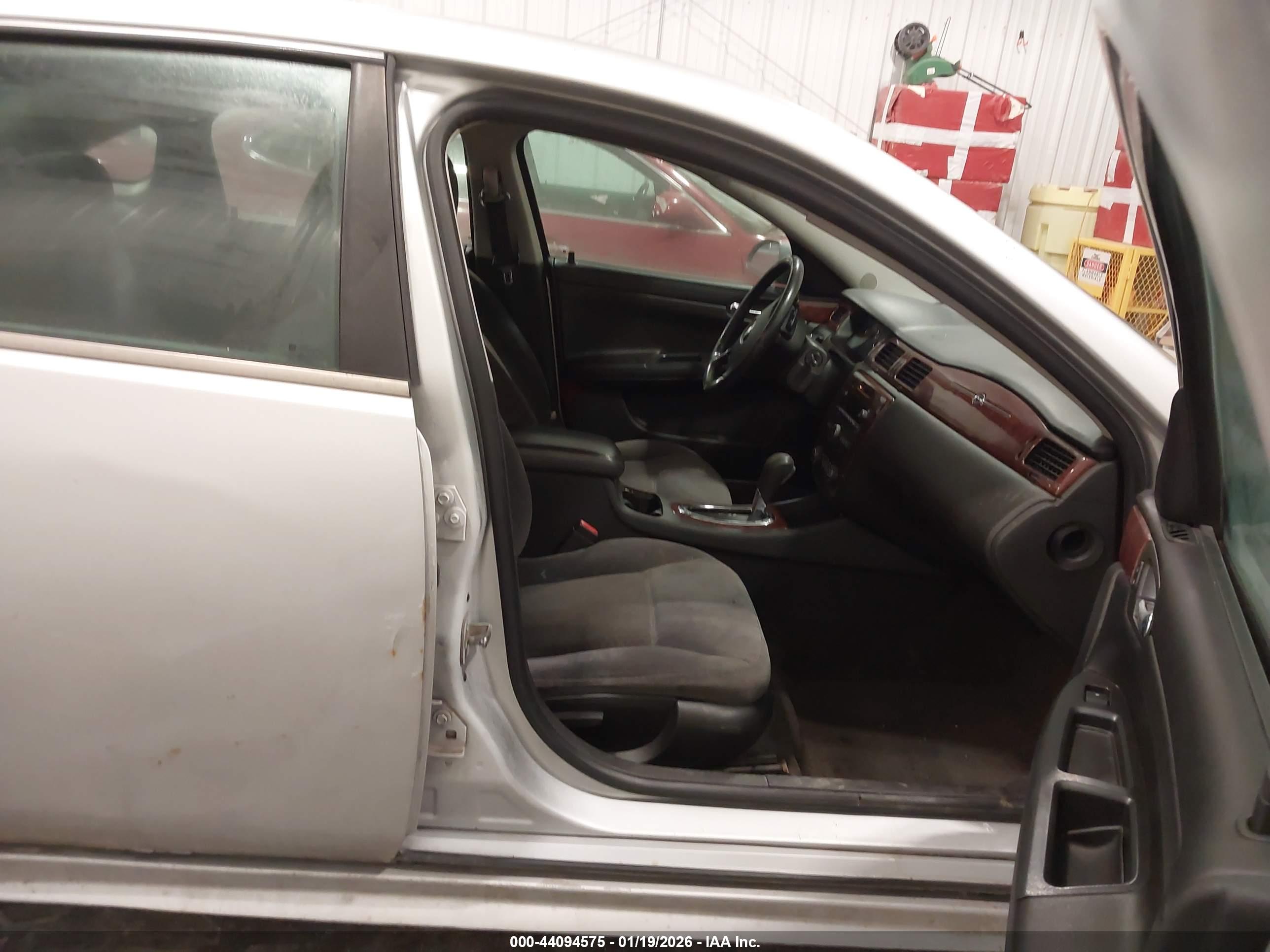 CHEVROLET IMPALA image 5