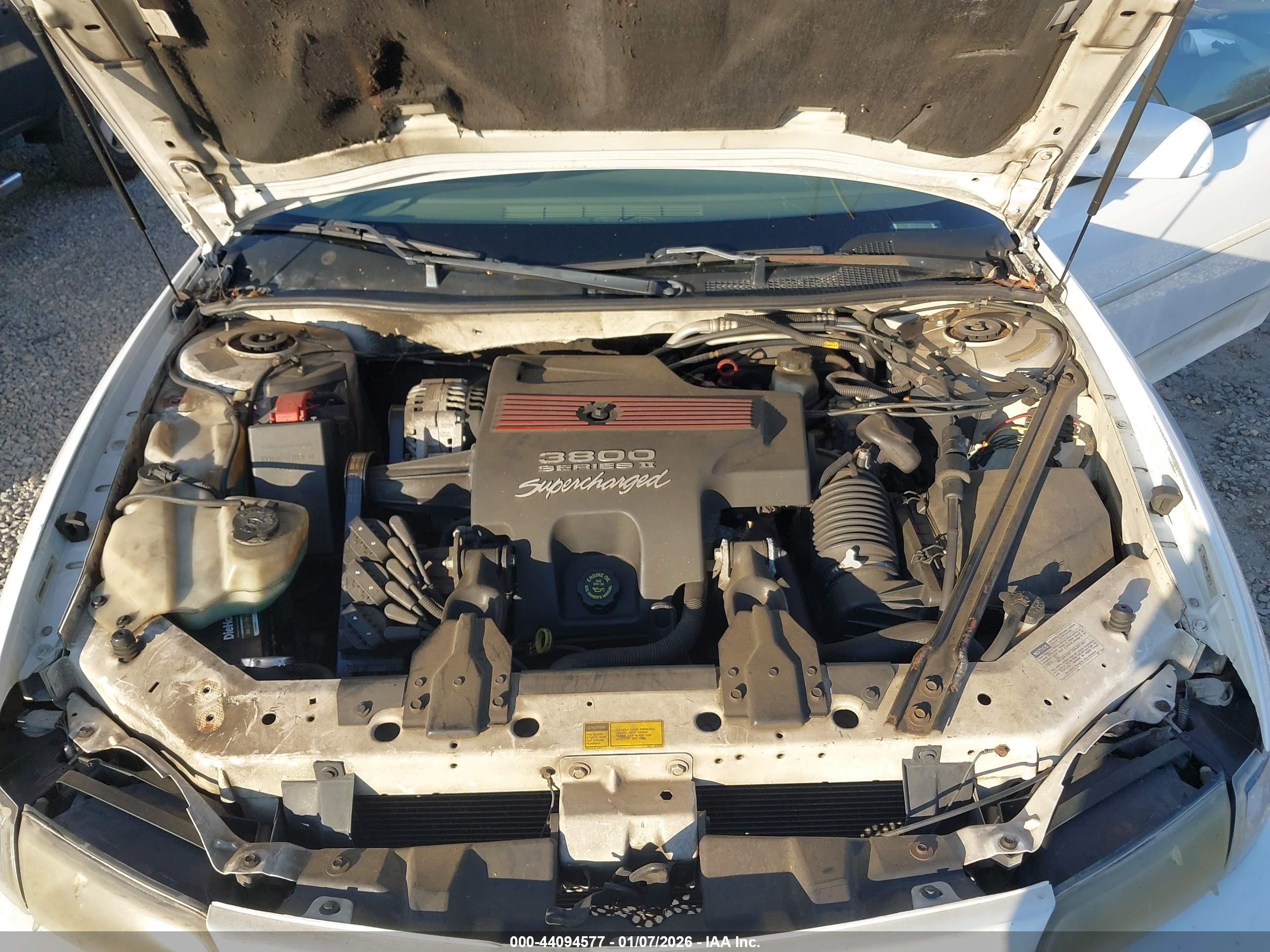 PONTIAC GRAND image 10