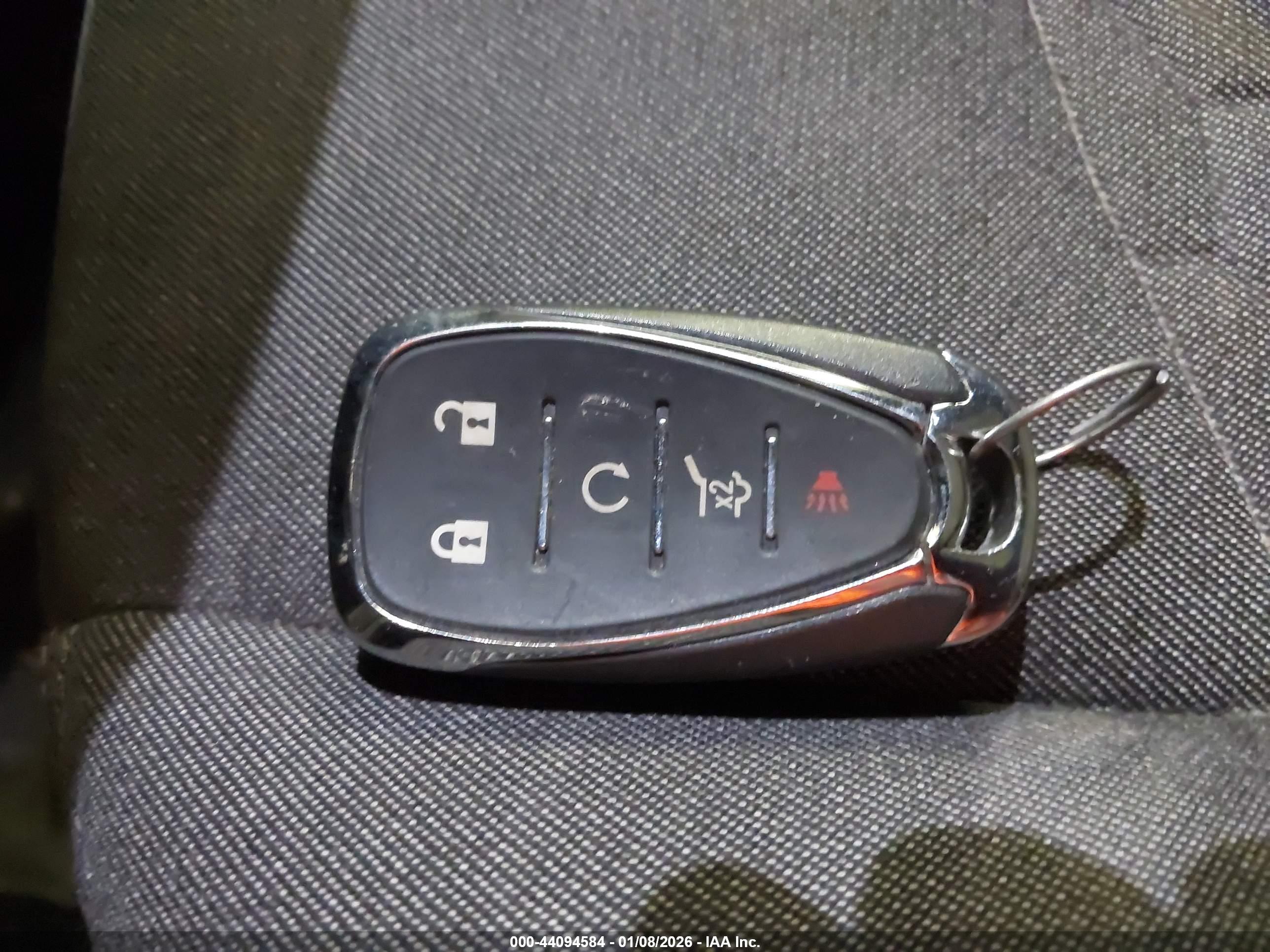 CHEVROLET EQUINOX image 11