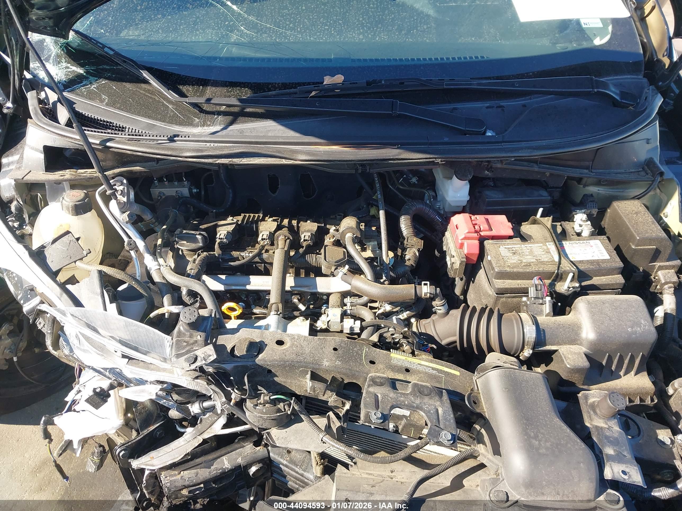 NISSAN VERSA image 10