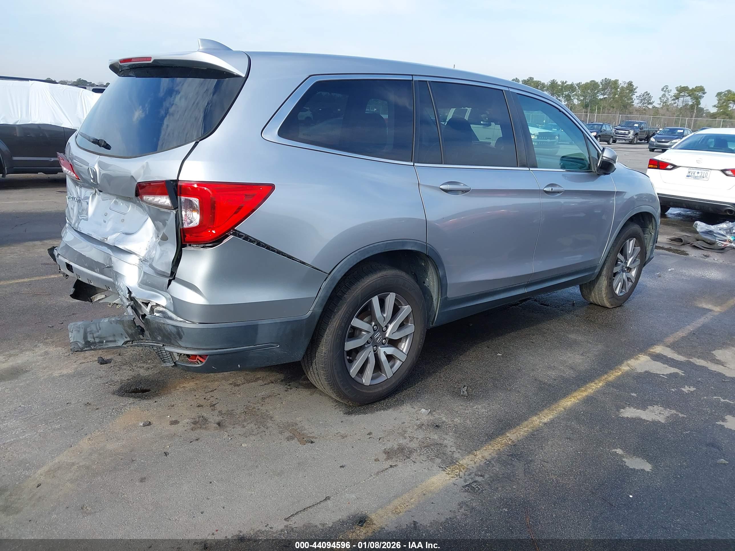 HONDA PILOT image 4