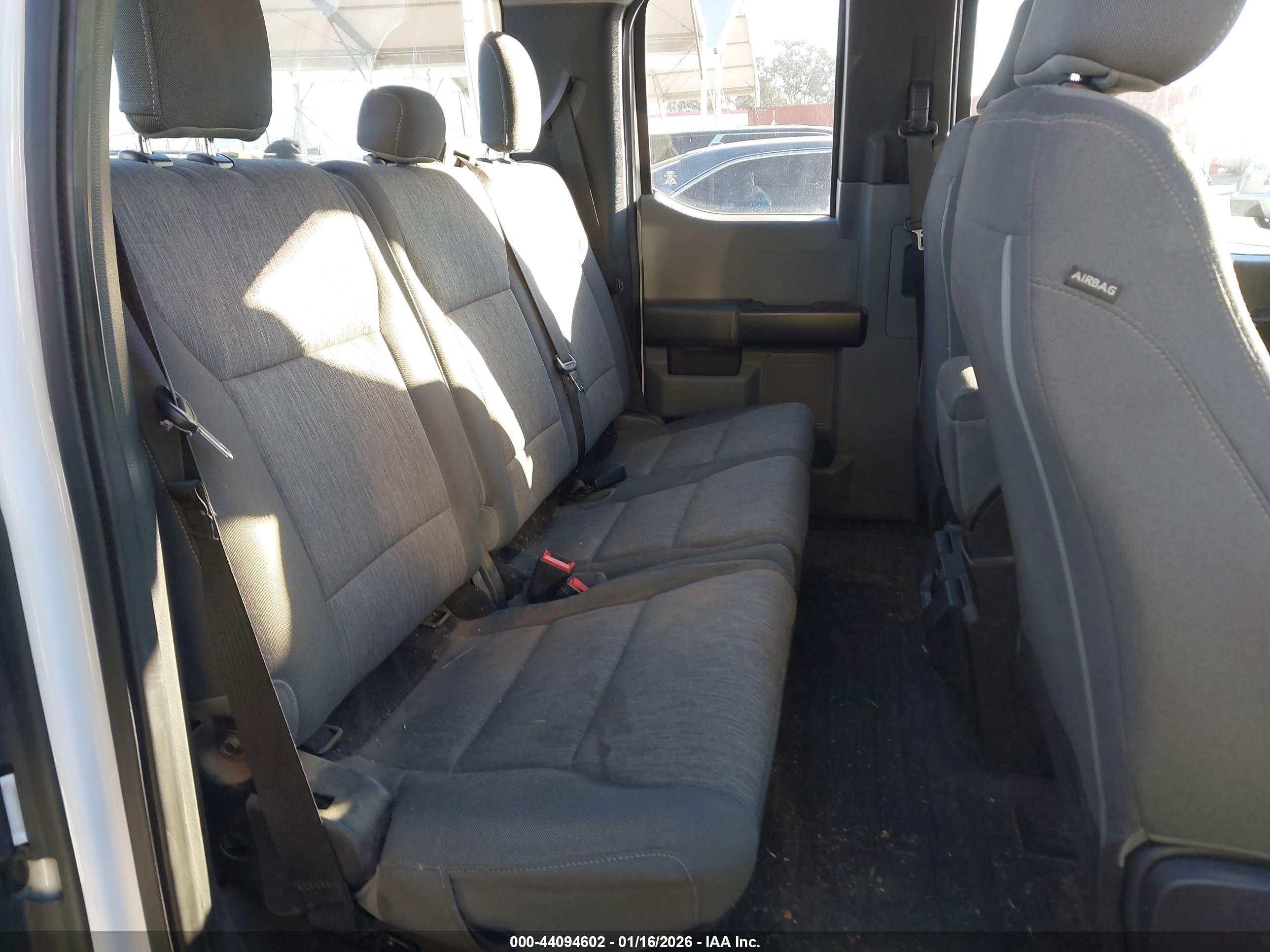 FORD F-150 image 8