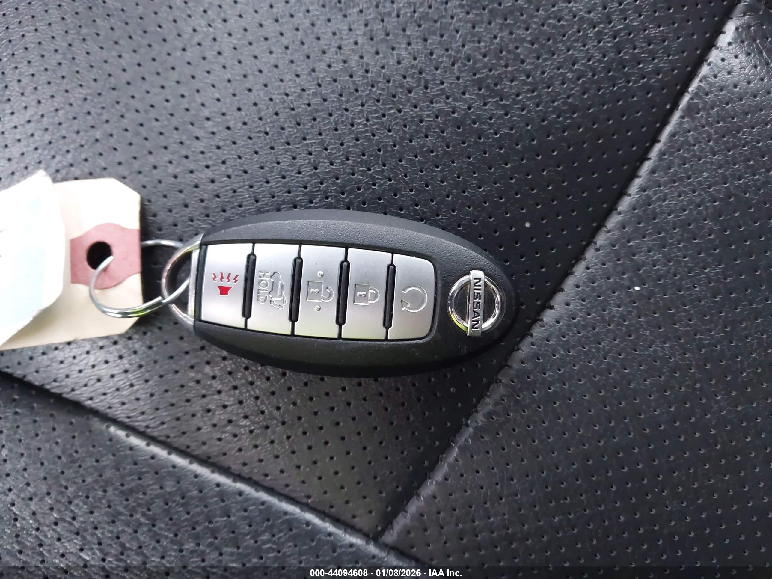 NISSAN ROGUE image 11