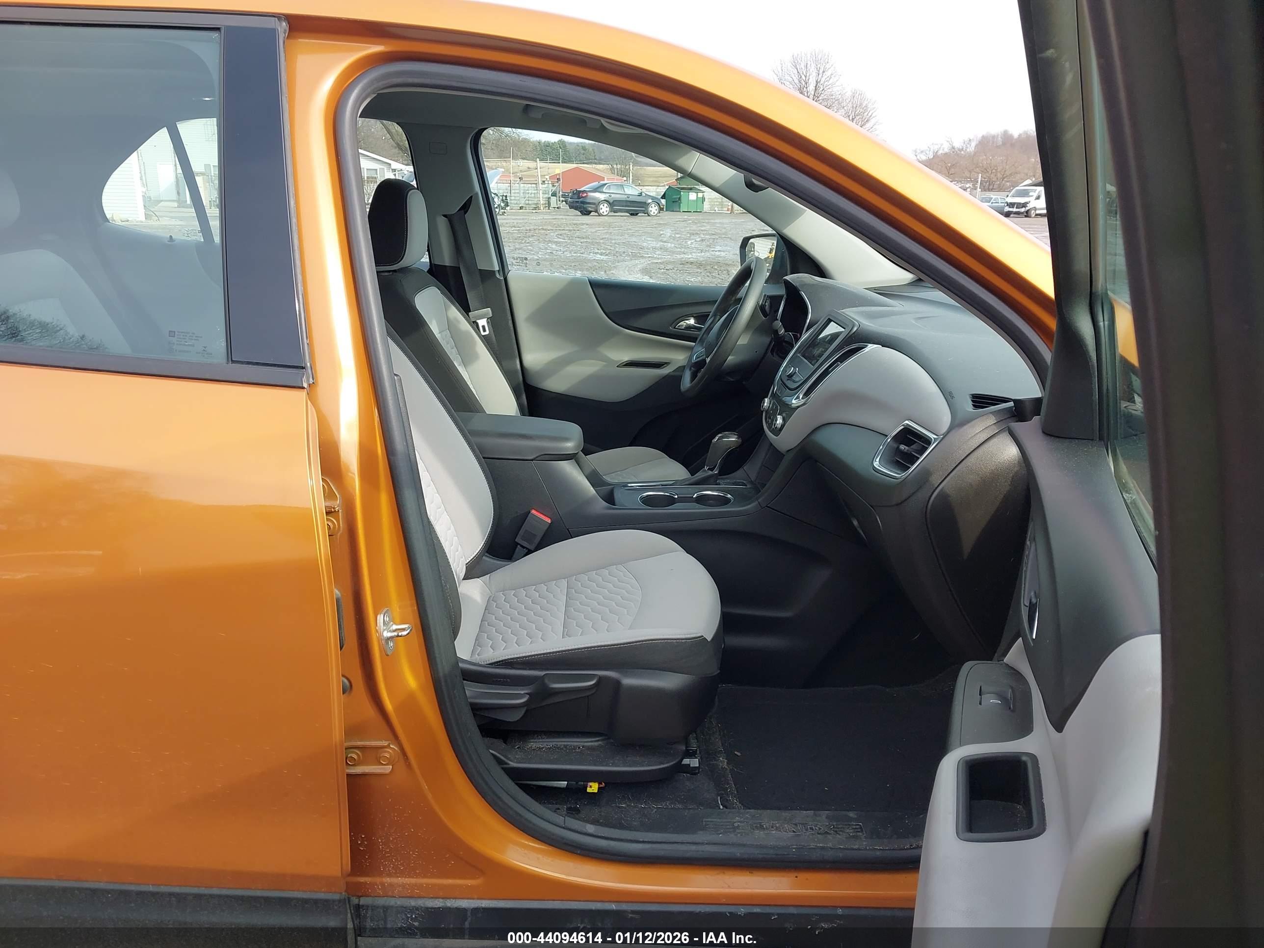 CHEVROLET EQUINOX image 5