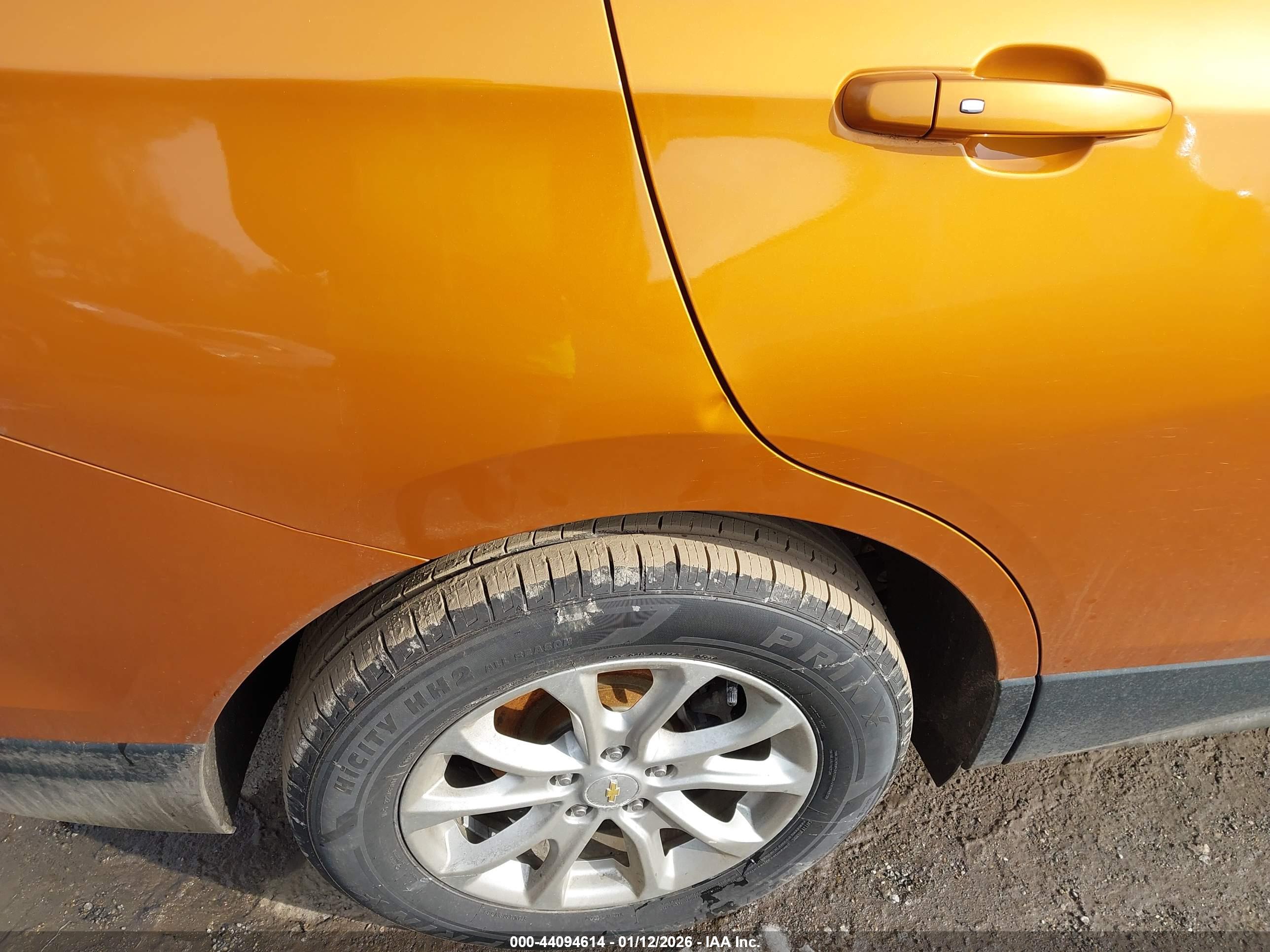 CHEVROLET EQUINOX image 6