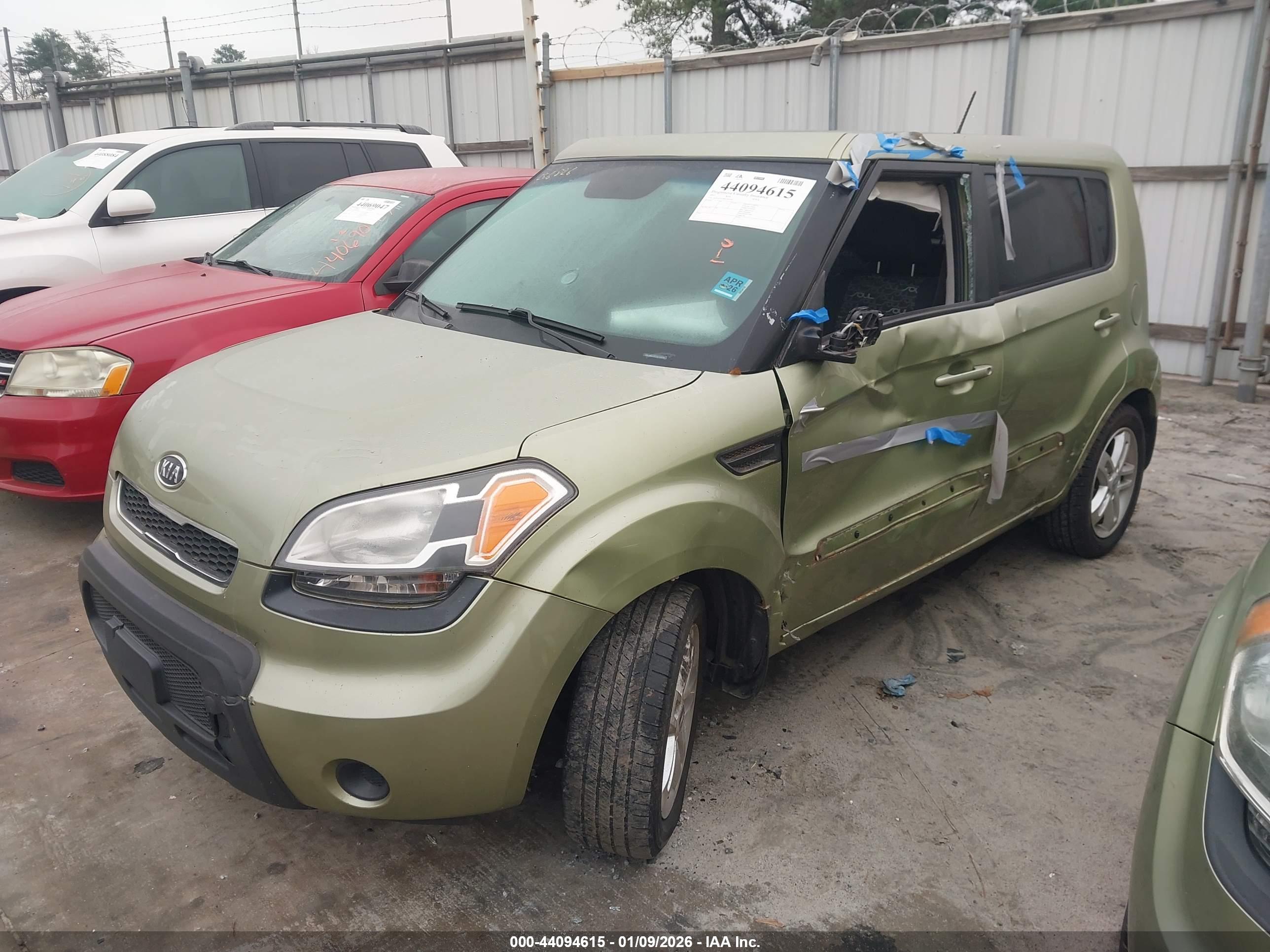 KIA SOUL image 2