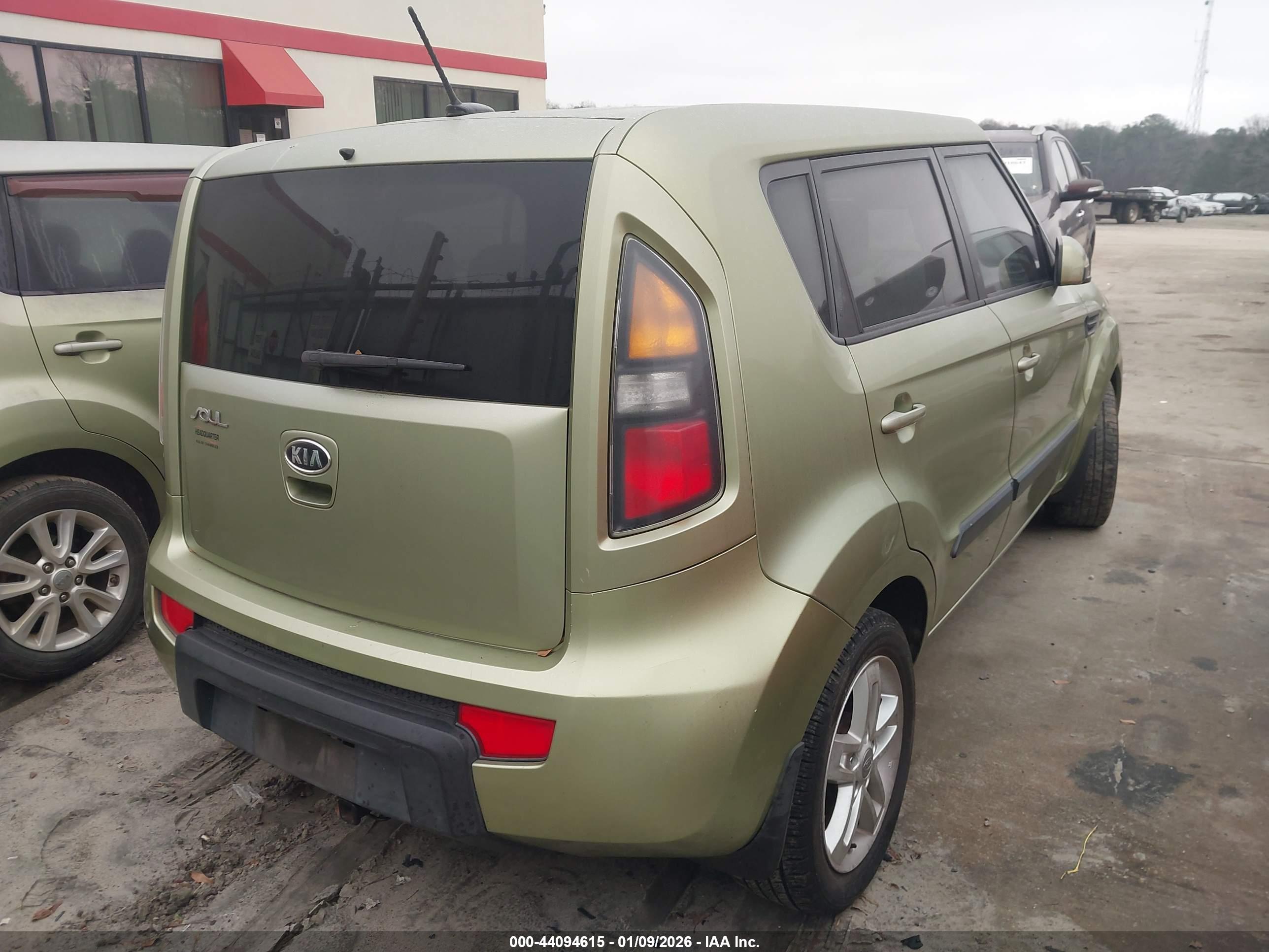 KIA SOUL image 4