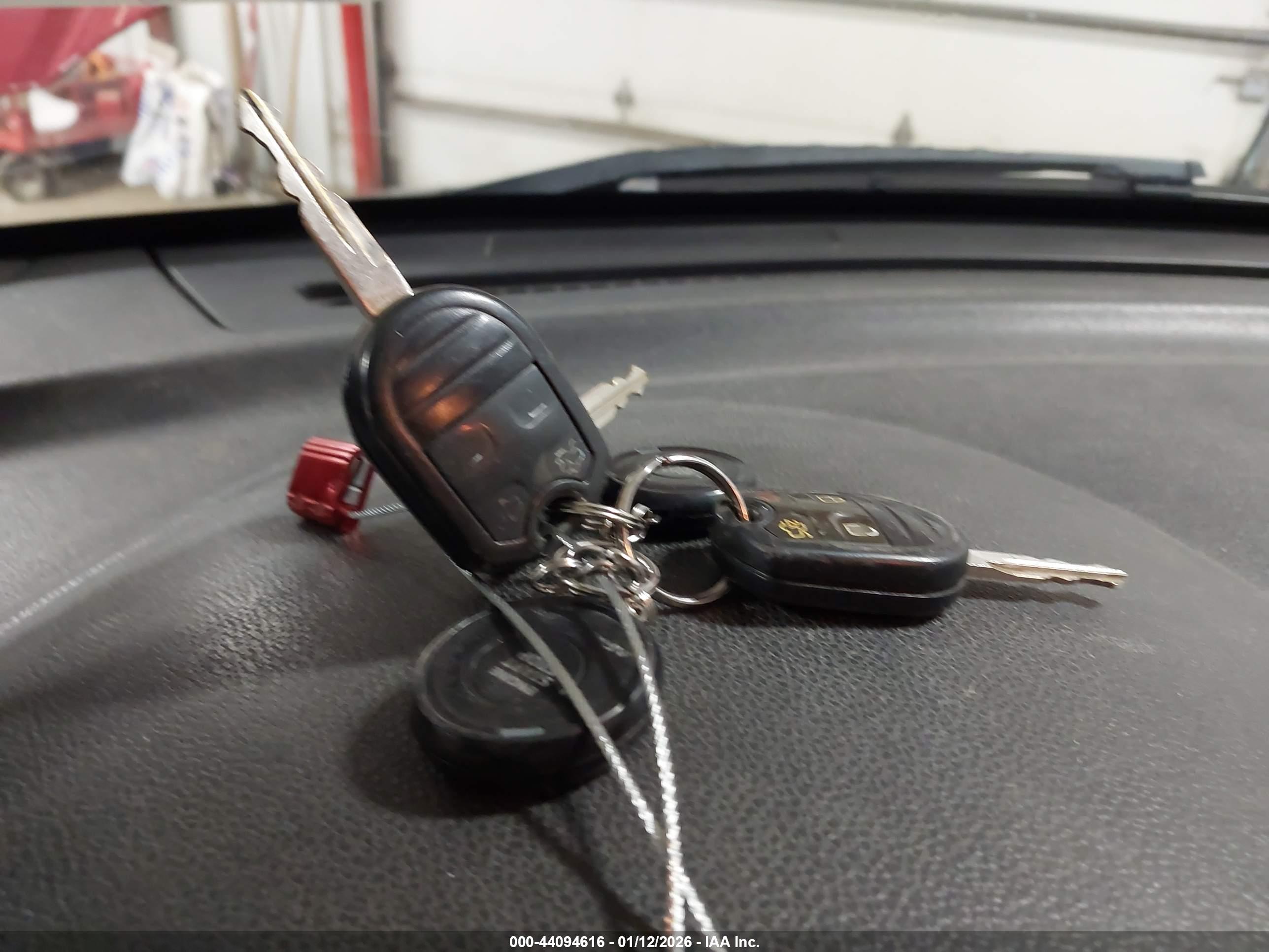 FORD EXPLORER image 11