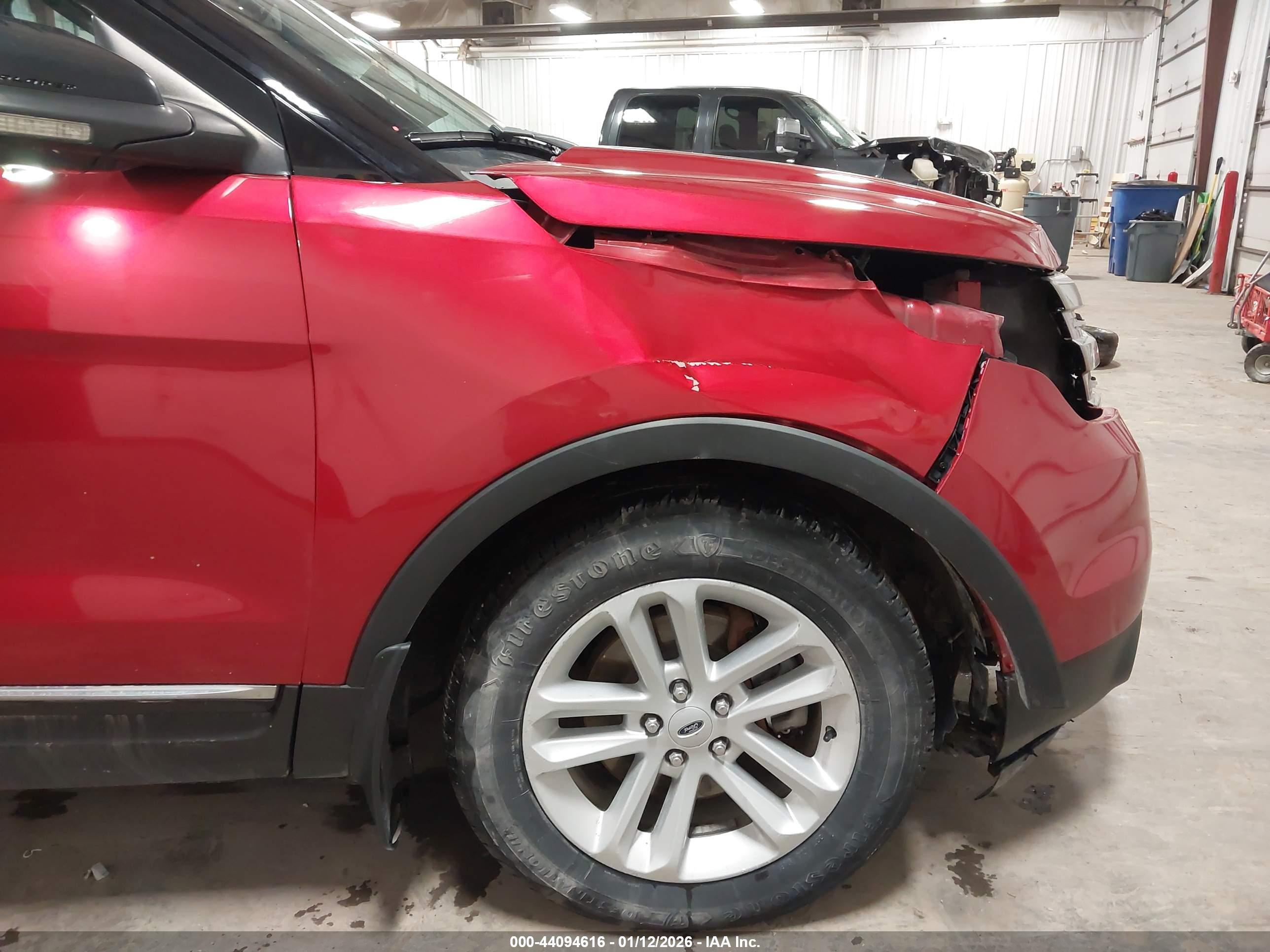 FORD EXPLORER image 6