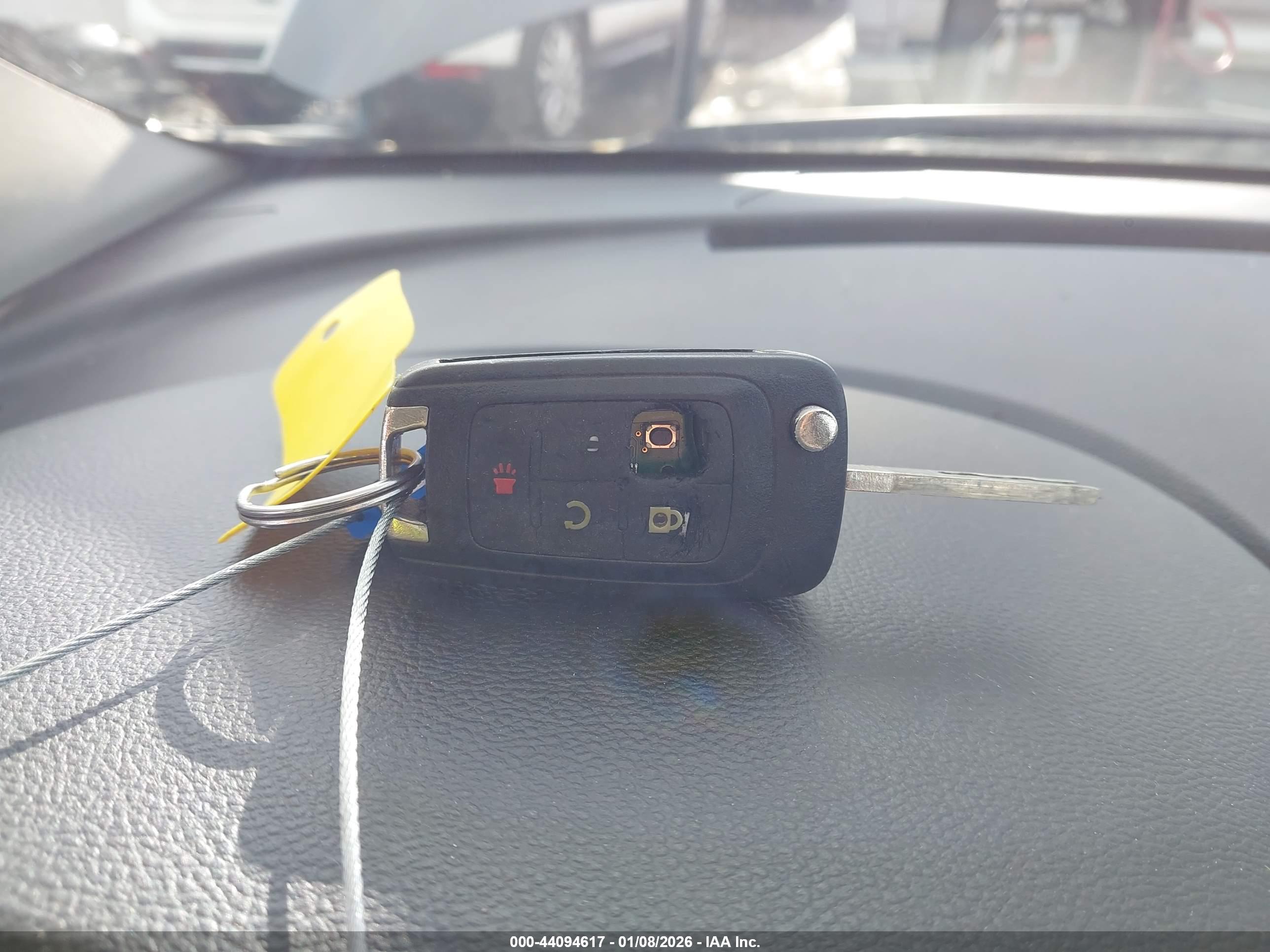CHEVROLET EQUINOX image 11