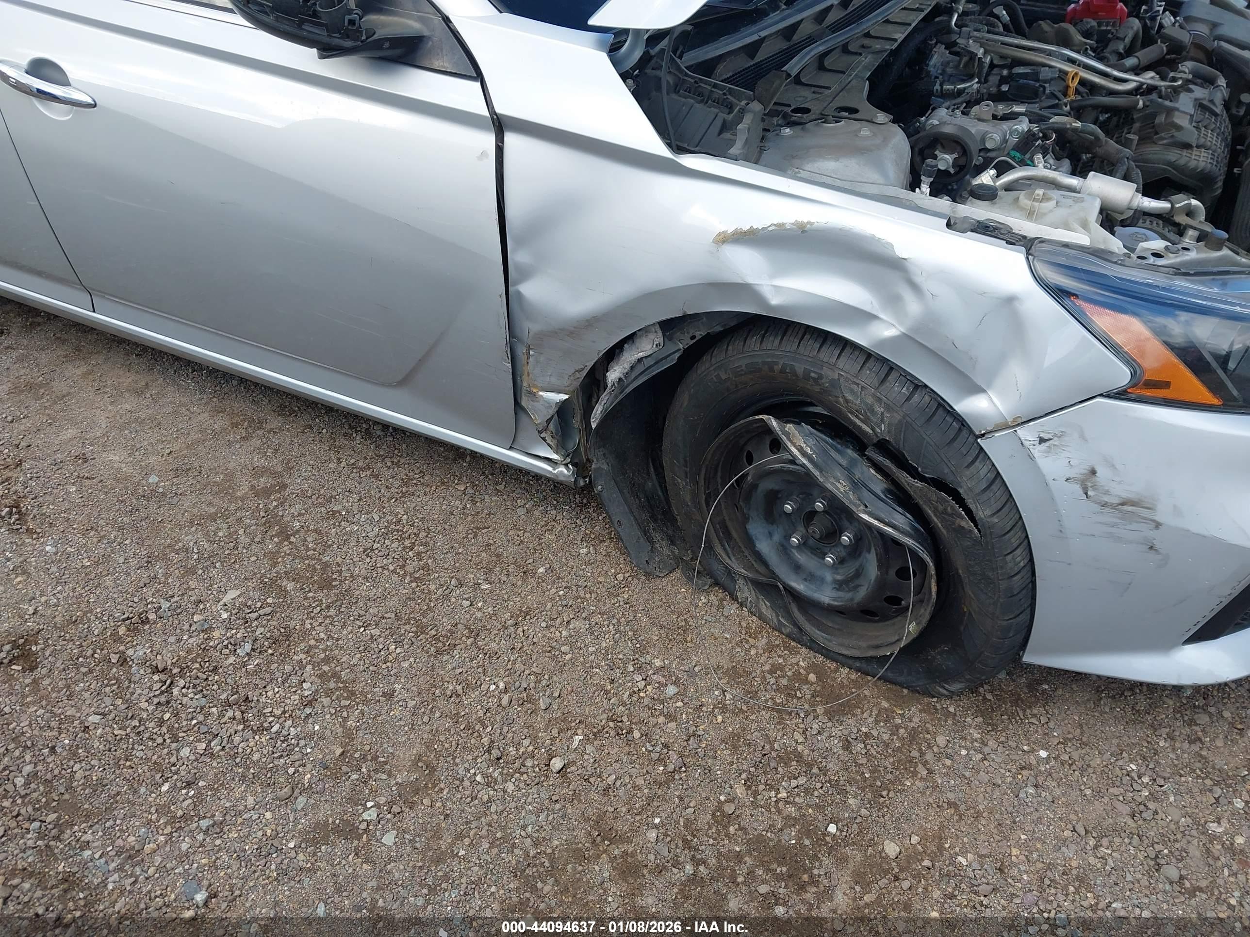 NISSAN ALTIMA image 6